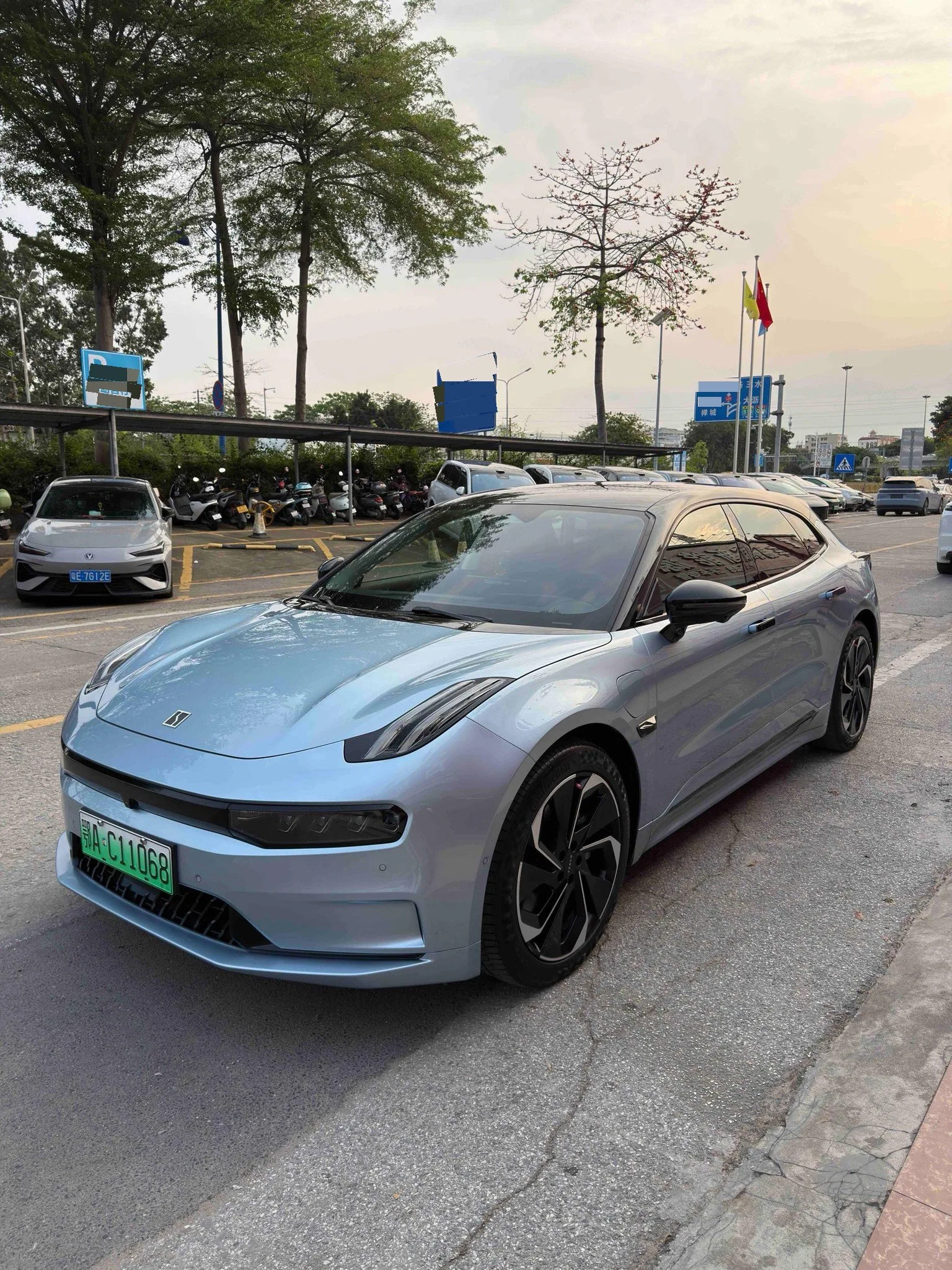 2022 ZEEKR 001 Extended Range Single-Motor WE Edition