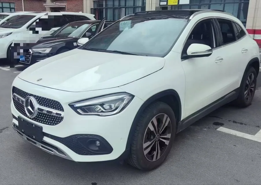 2020 Mercedes-Benz GLA 200