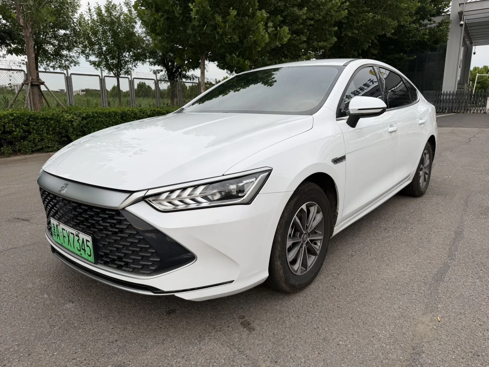 BYD 2024 Qin PLUS DM-i 1.5 CVT Glory Edition 55KM Leading Model Automatic