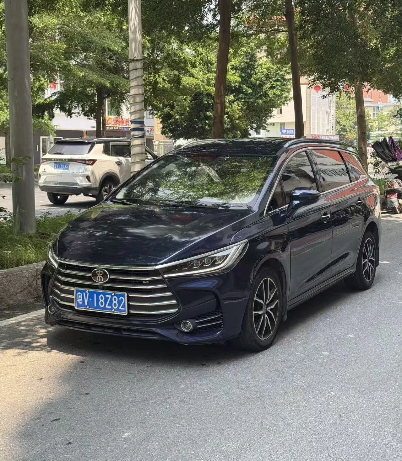 Song MAX 2018 1.5T Automatic Intelligent Premium 7-seater