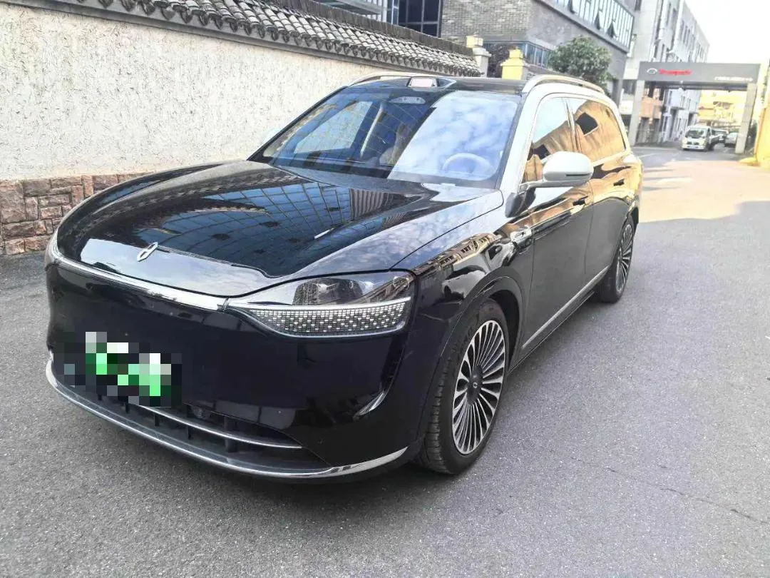 AITO 2025 Model M9 Extended Range Ultra Edition 52kWh 6-Seater Automatic Transmission