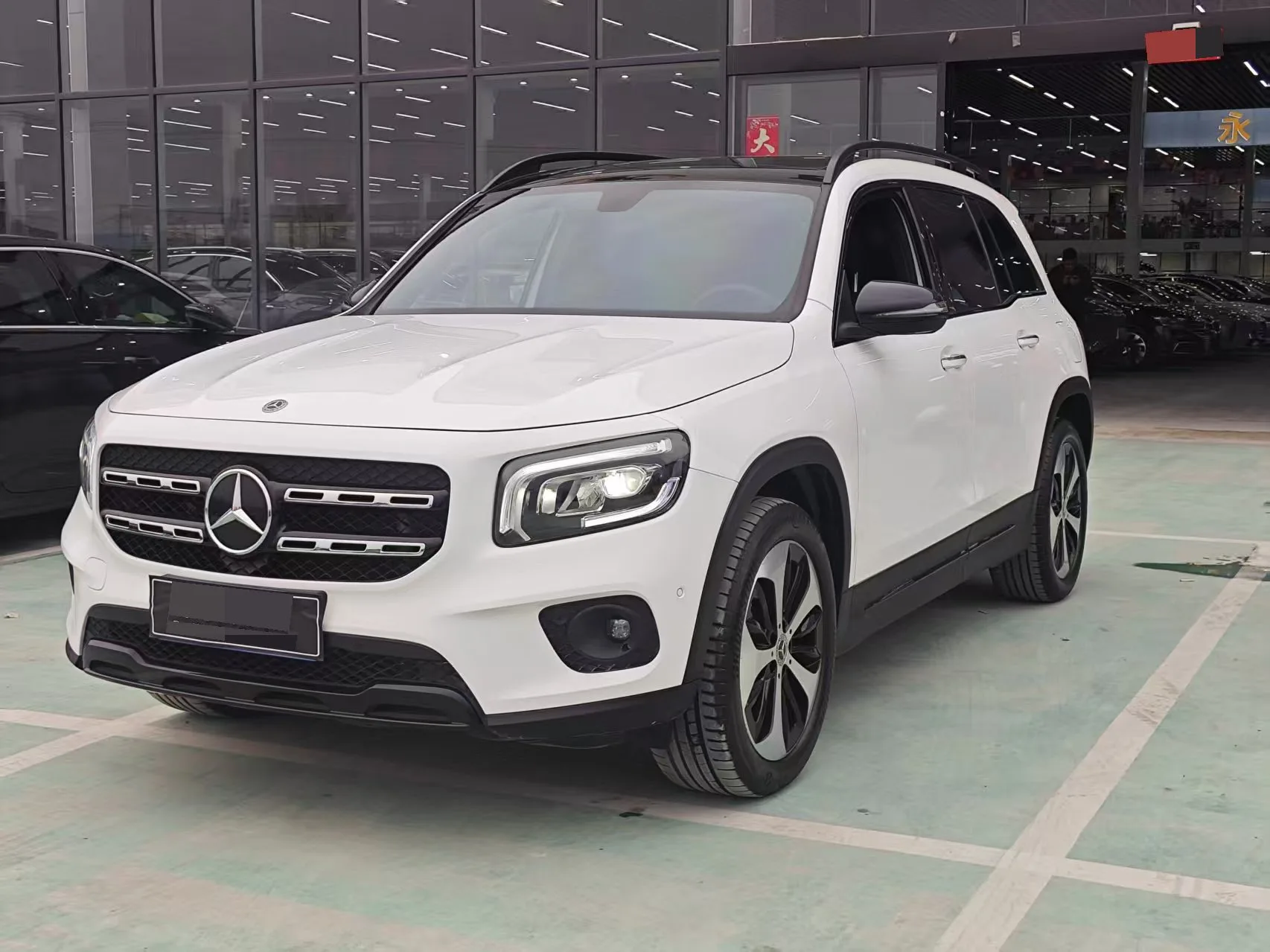2022 Mercedes-Benz GLB 220 4MATIC