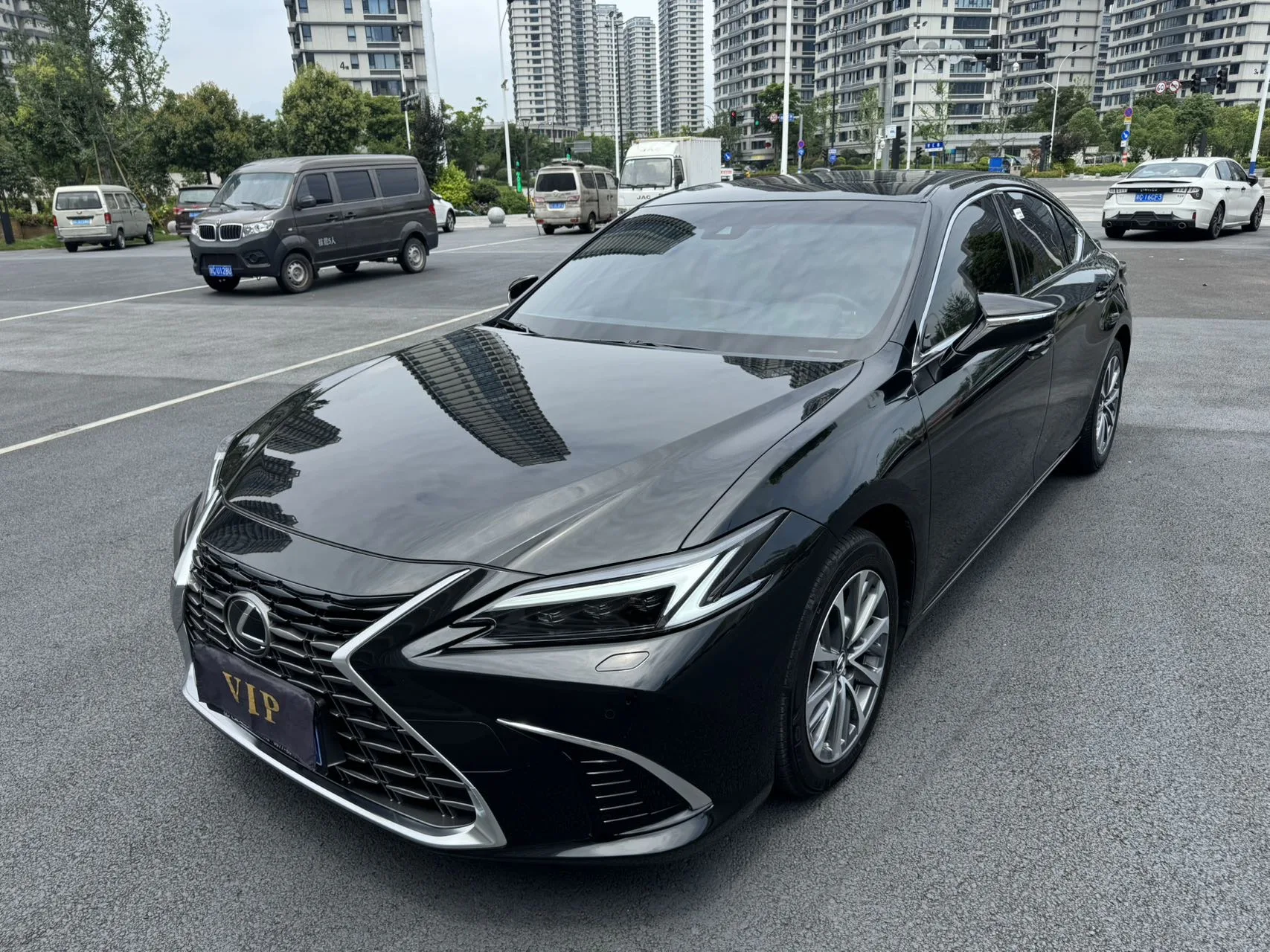 Lexus ES (Imported) 2025 ES300h 2.5 CVT Premium Edition Automatic