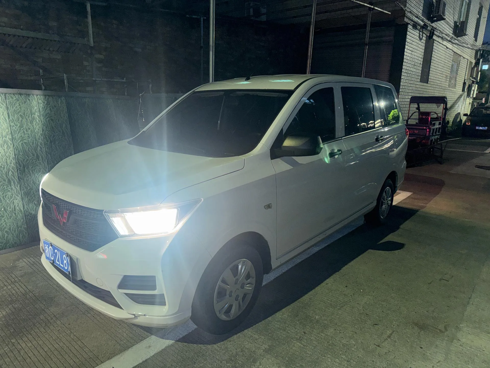 Wuling 2021 Hongguang S 1.5 Basic (Facelift) Manual Transmission