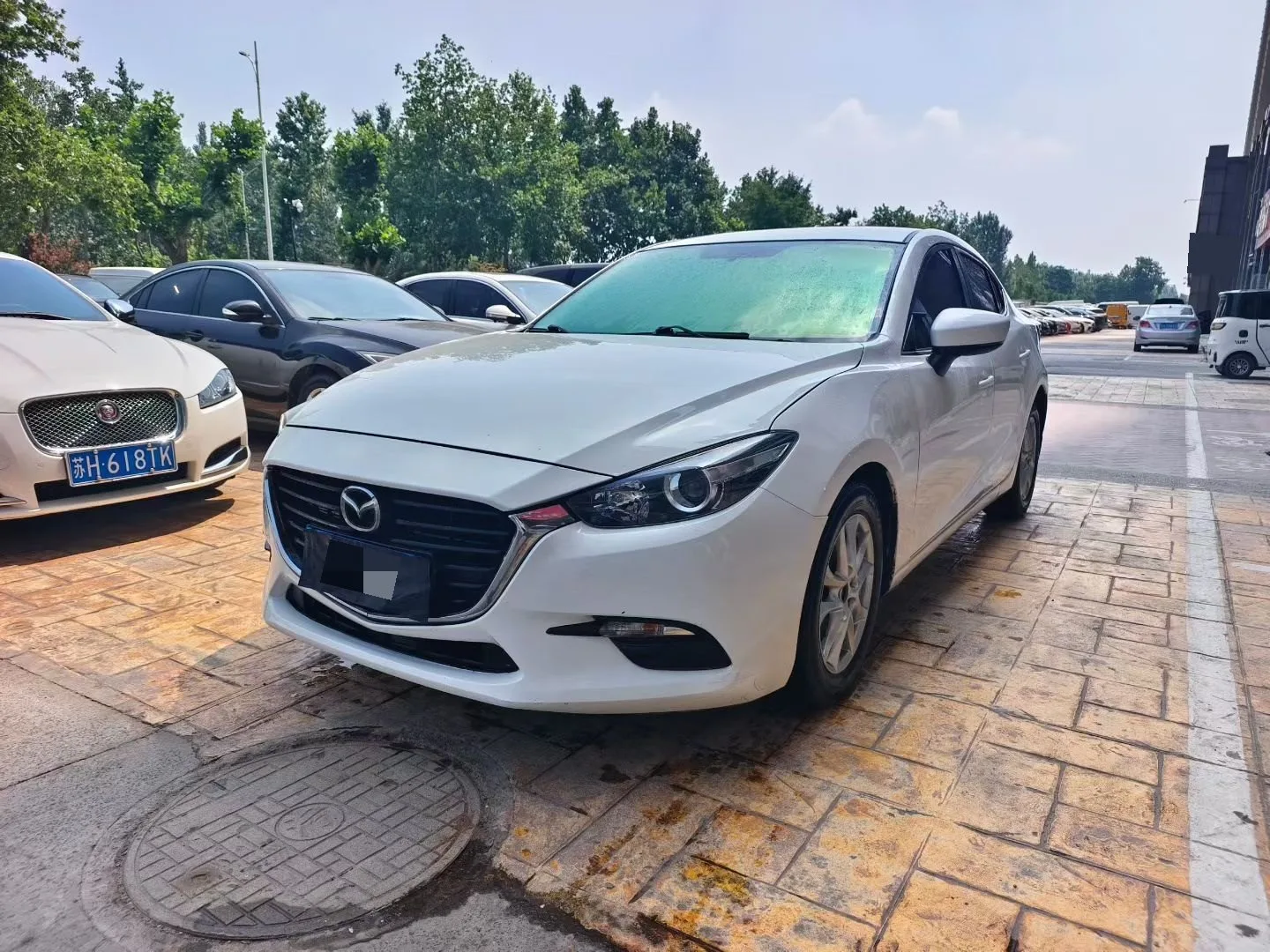 Mazda3 Axela 2017 Sedan 1.5L Automatic Comfort Model (China VI Emission Standard)