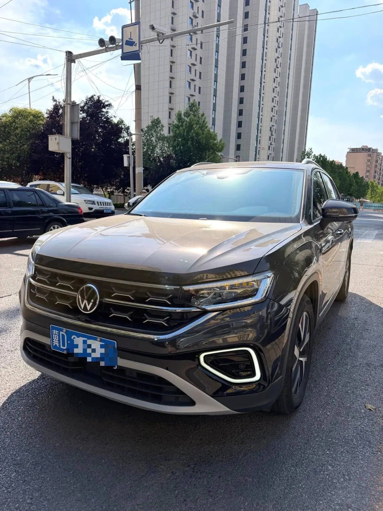 Volkswagen 2024 Tayron 2.0TSI 330TSI 2WD Luxury Plus Advanced Edition Automatic Transmission