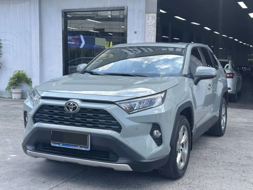 2021 Toyota RAV4 2.0L CVT 2WD Fashion Edition