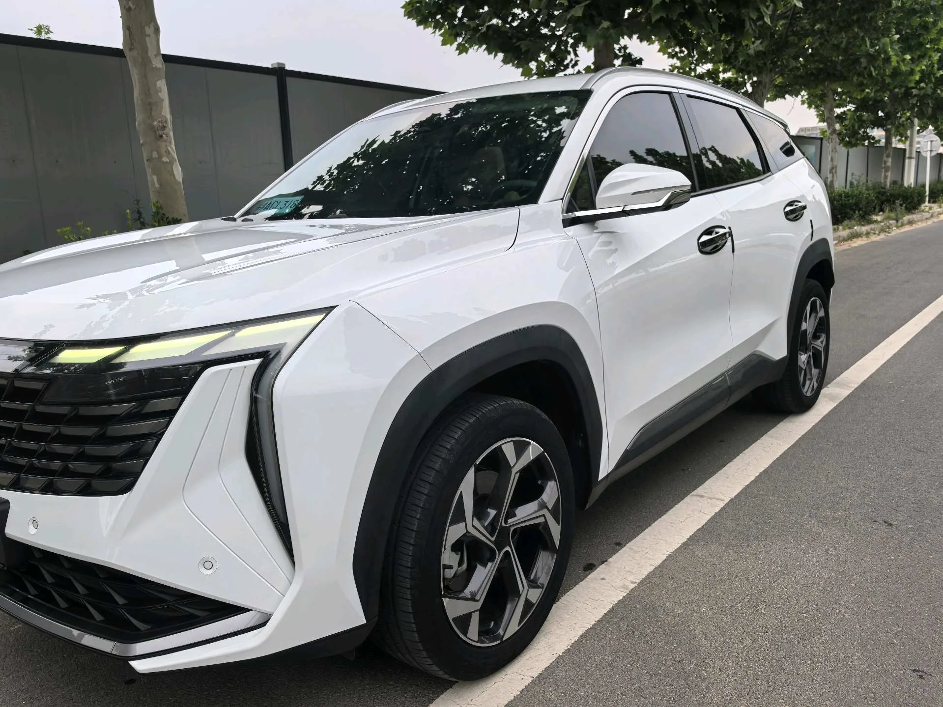 Geely Boyue L 2023 1.5TD DCT Premium Edition