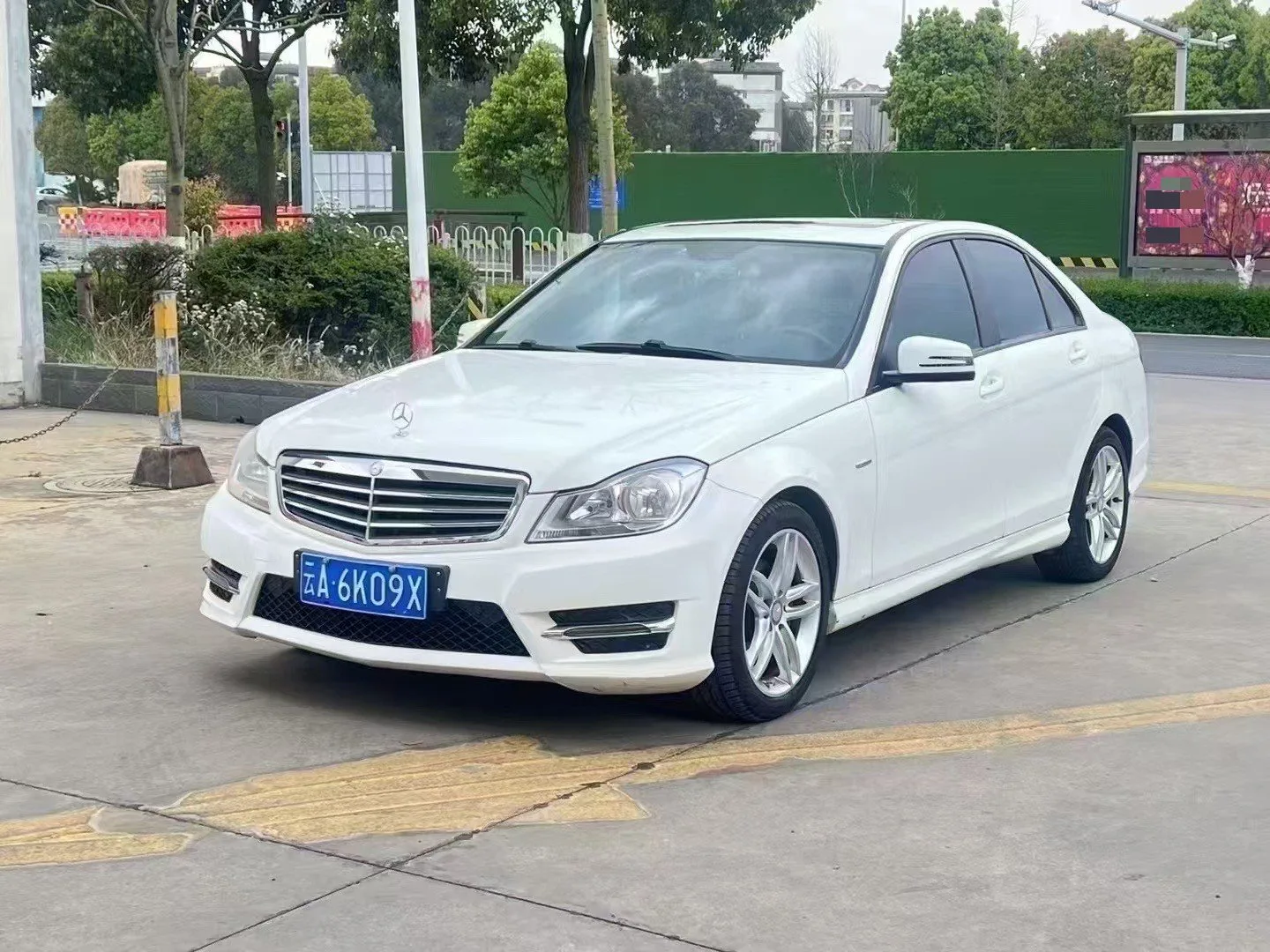 2013 Mercedes-Benz C-Class C 180 Classic Grand Edition