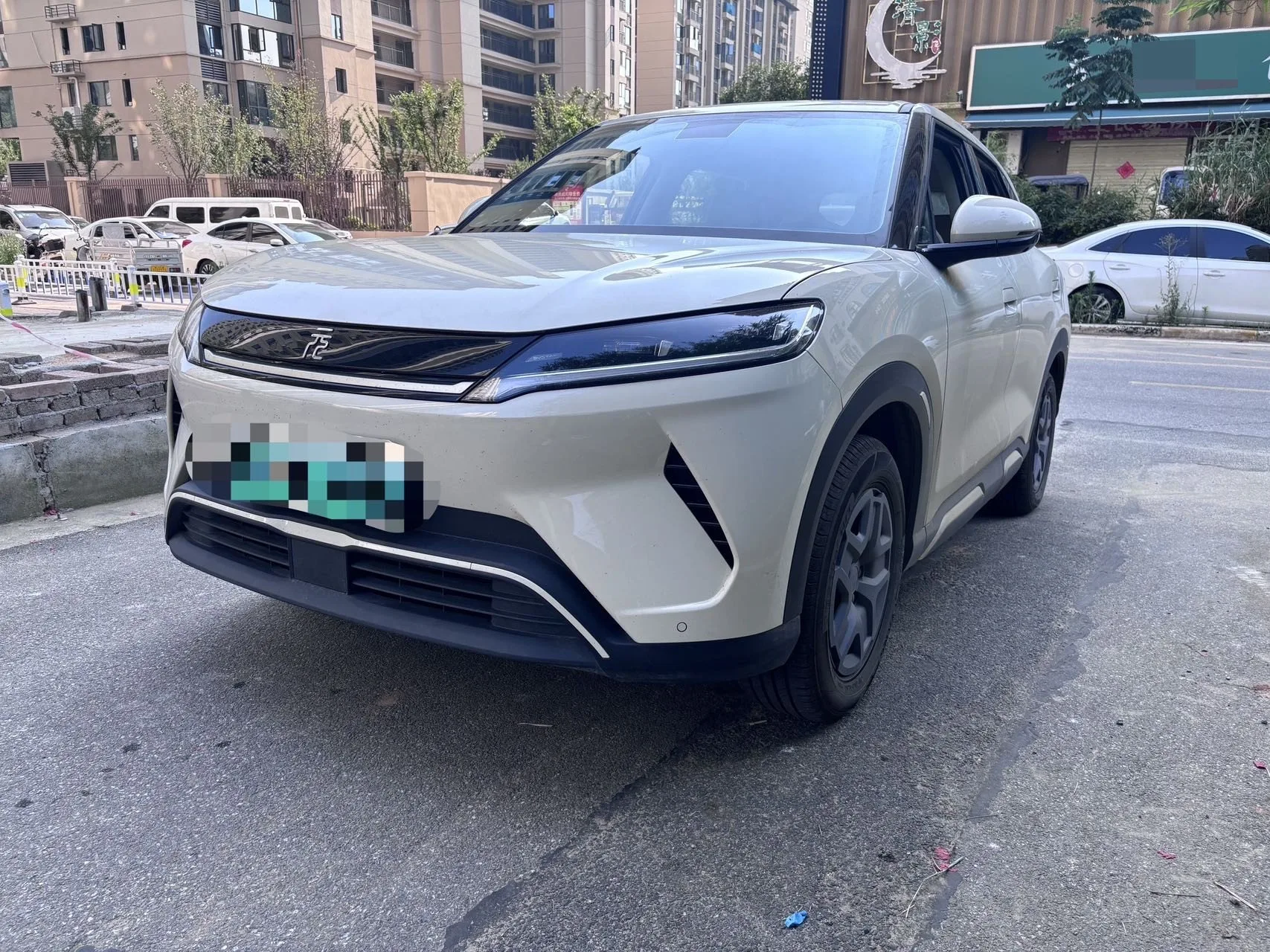 BYD 2025 Yuan UP 301KM Navigator Automatic