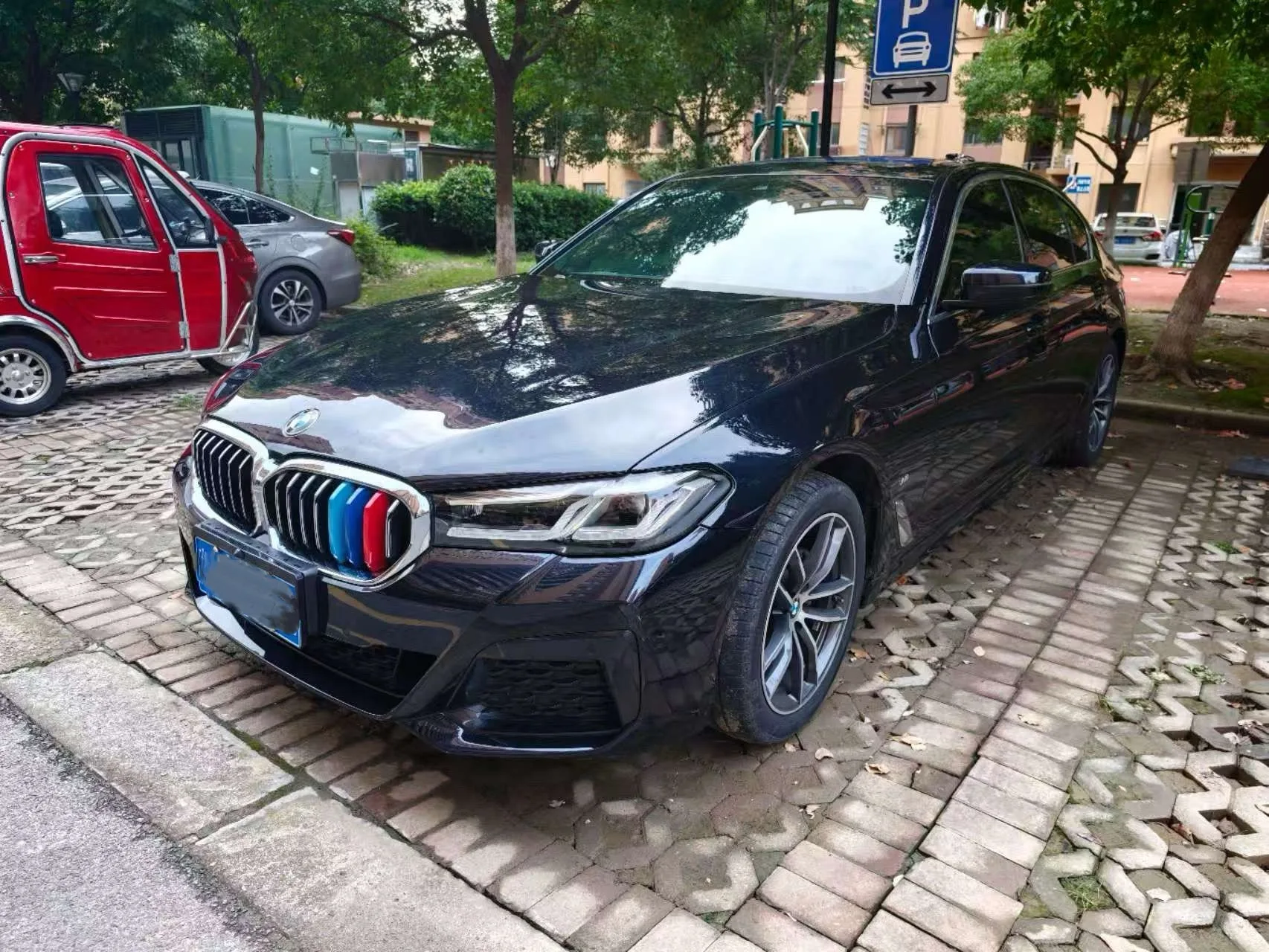 BMW 5 Series 2022 Facelift II 525Li M Sport Package