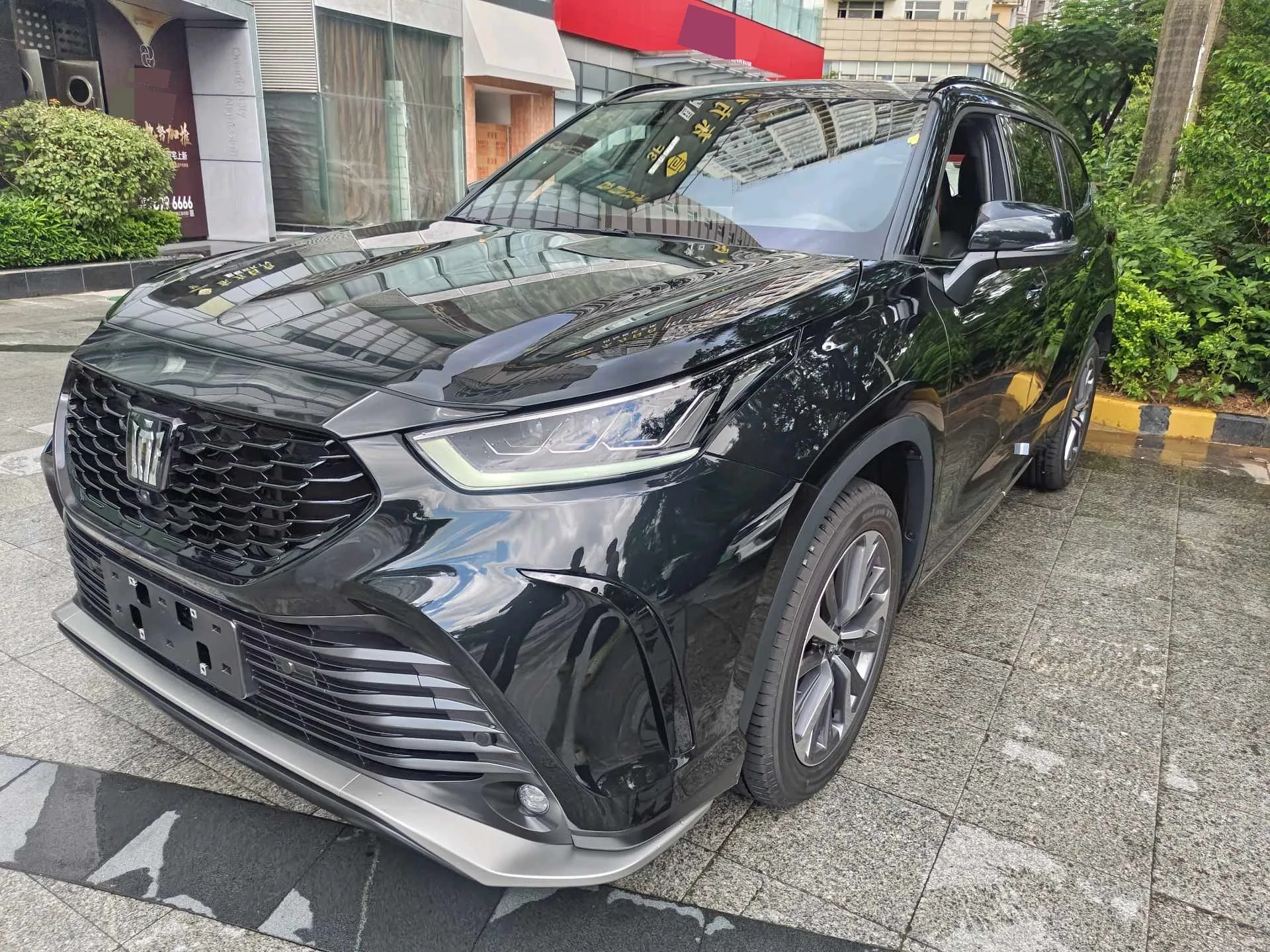 Toyota 2026 Crown Land Cruiser HEV 2.5 CVT 4WD Premium Edition Automatic