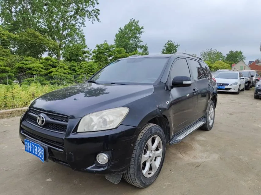 2011 RAV4 2.0L Automatic Classic Edition