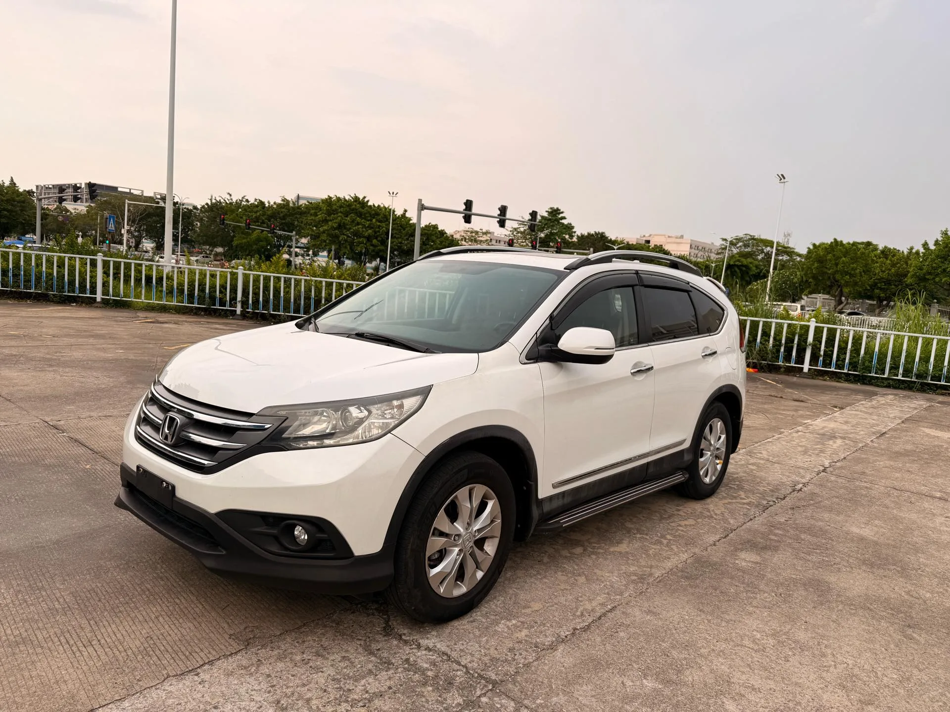 2012 Honda CR-V 2.4L AWD Deluxe Edition