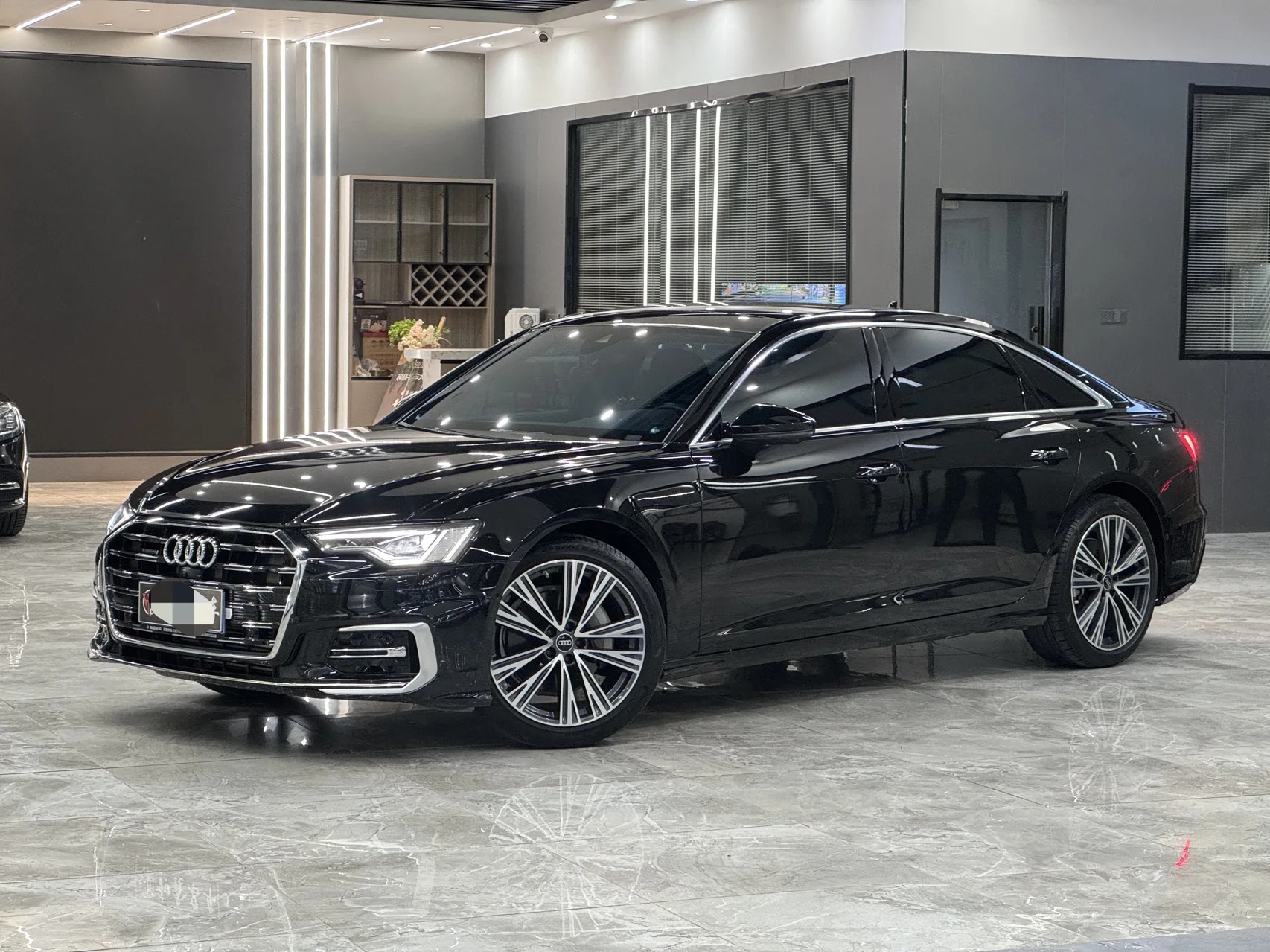 2024 Audi A6L 2.0TFSI 45TFSI Quattro Premium Dynamic Edition (Automatic)
