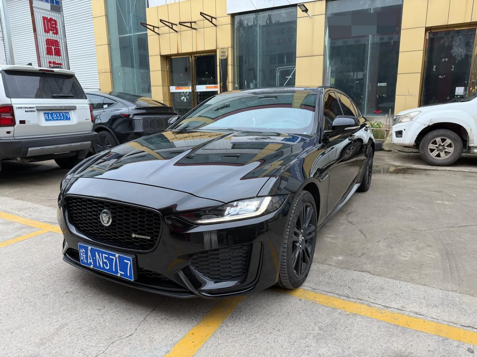 2024 Jaguar XEL 2.0T 250PS R-DYNAMIC S Black Sport Edition