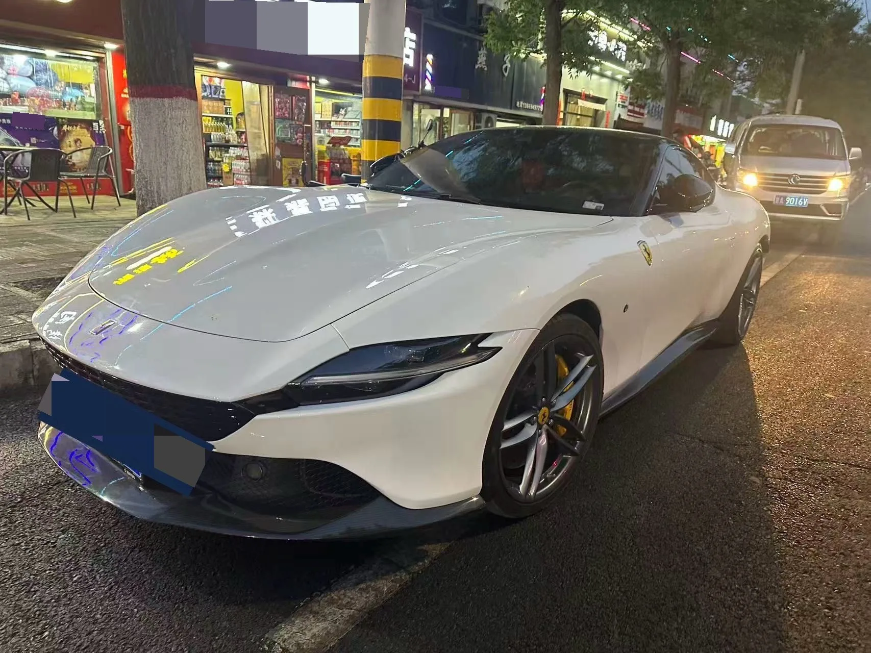 Roma 2020 model 3.9T V8