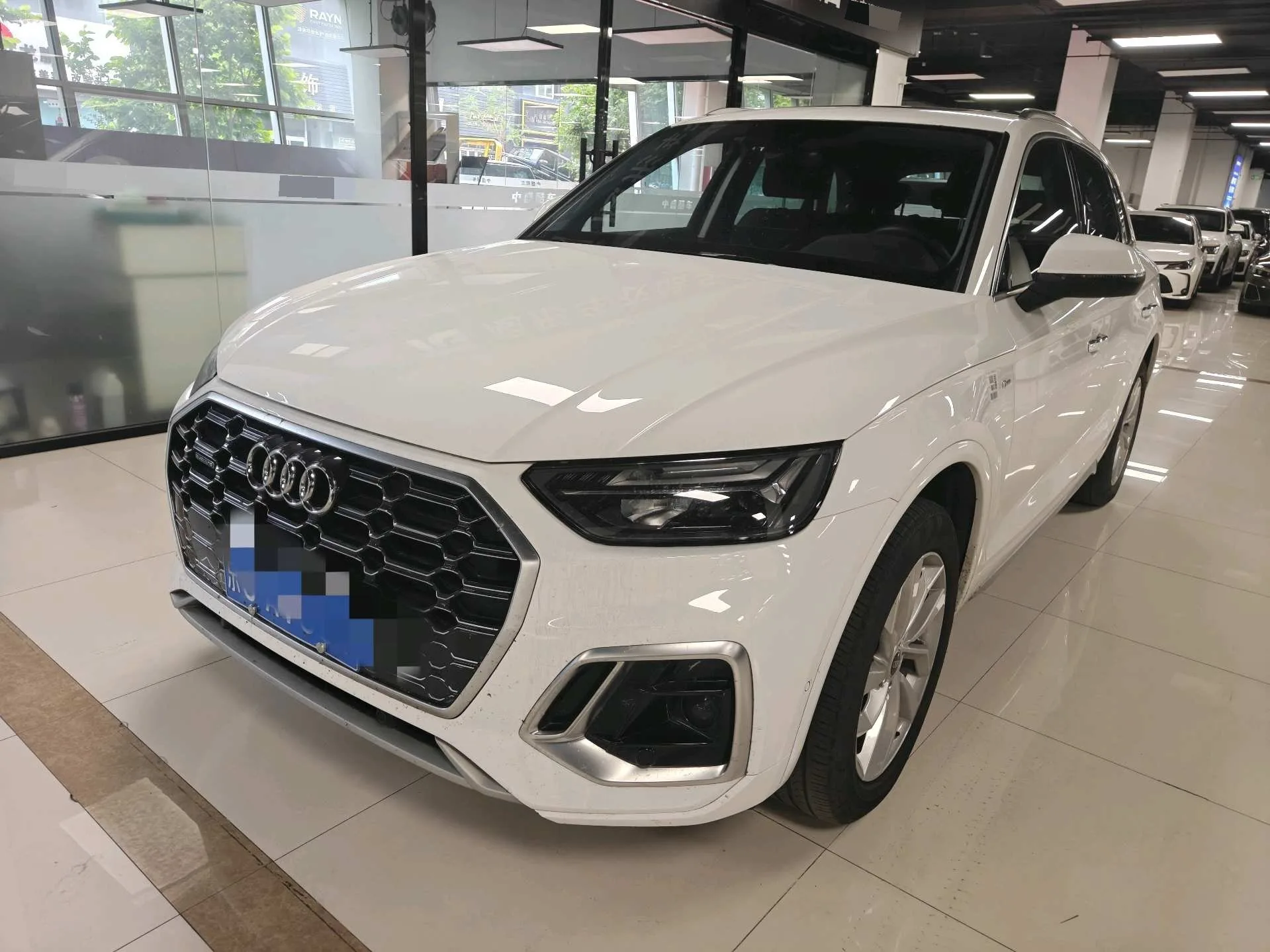 Audi Q5L Facelift