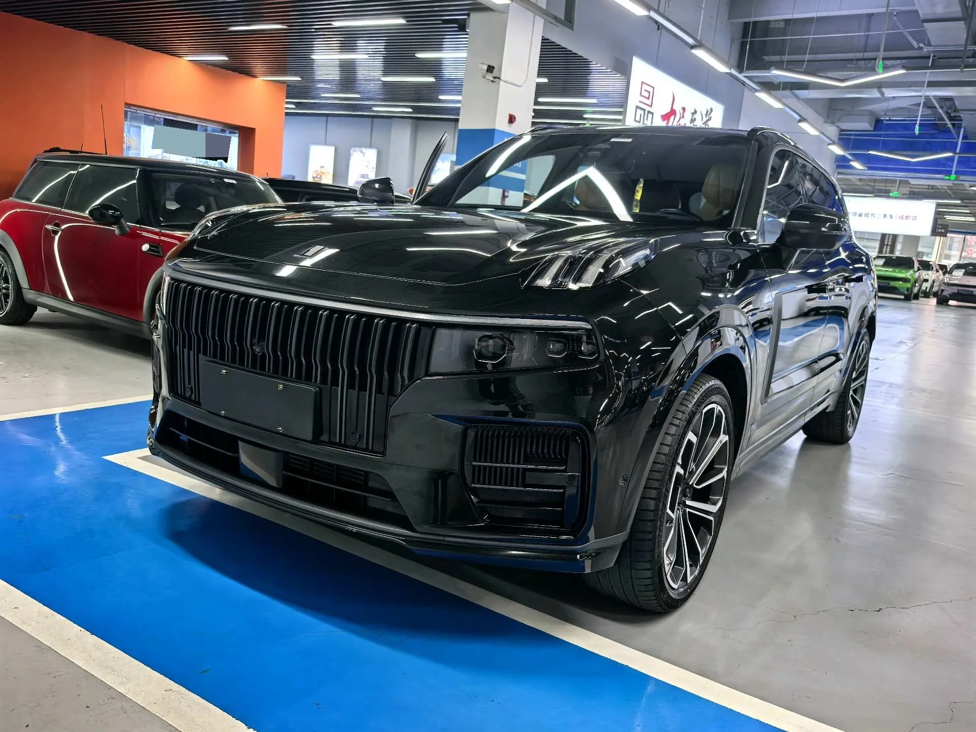 Lynk & Co 09
