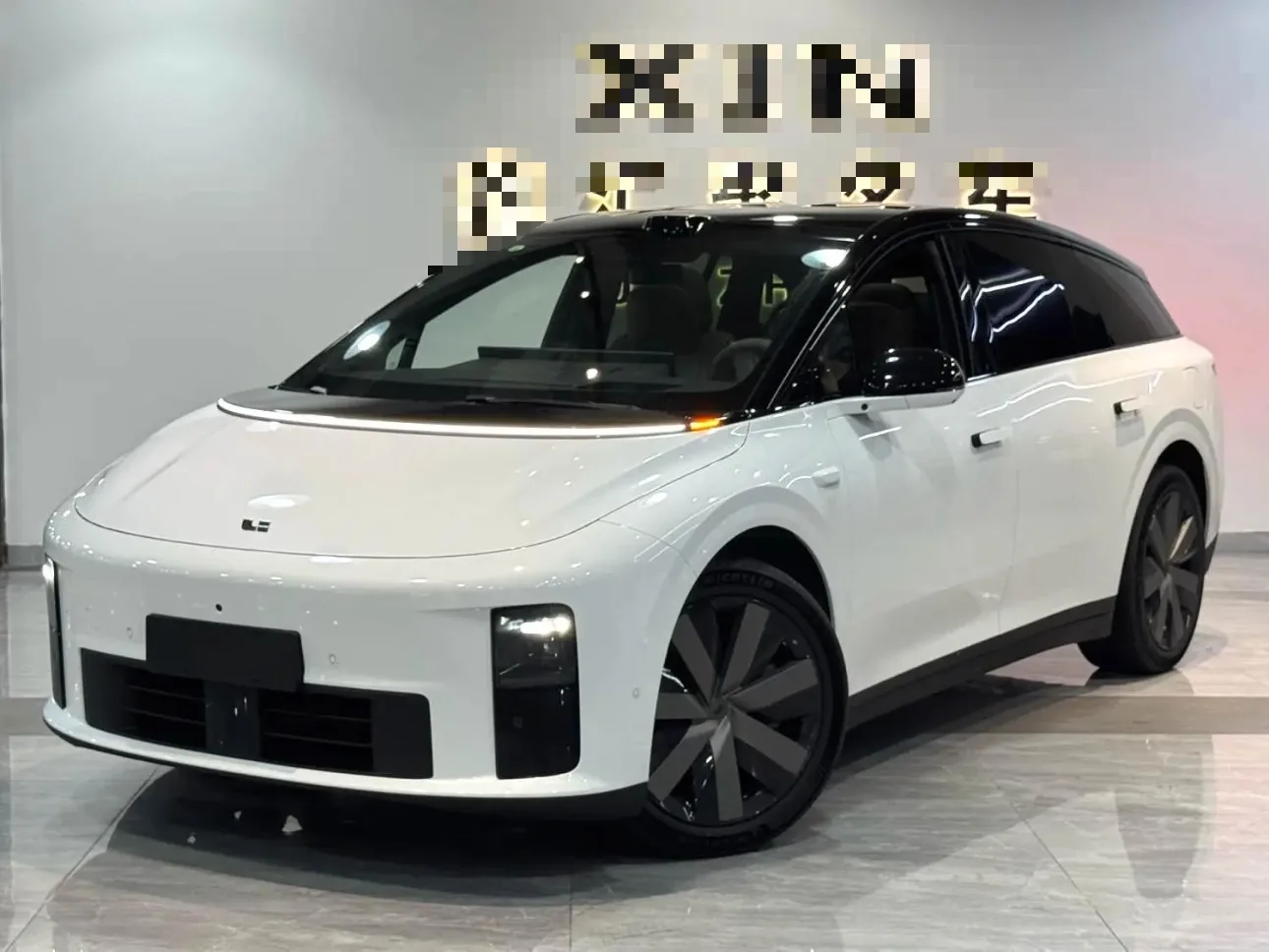 Li Auto i6 2025 AWD Basic Model