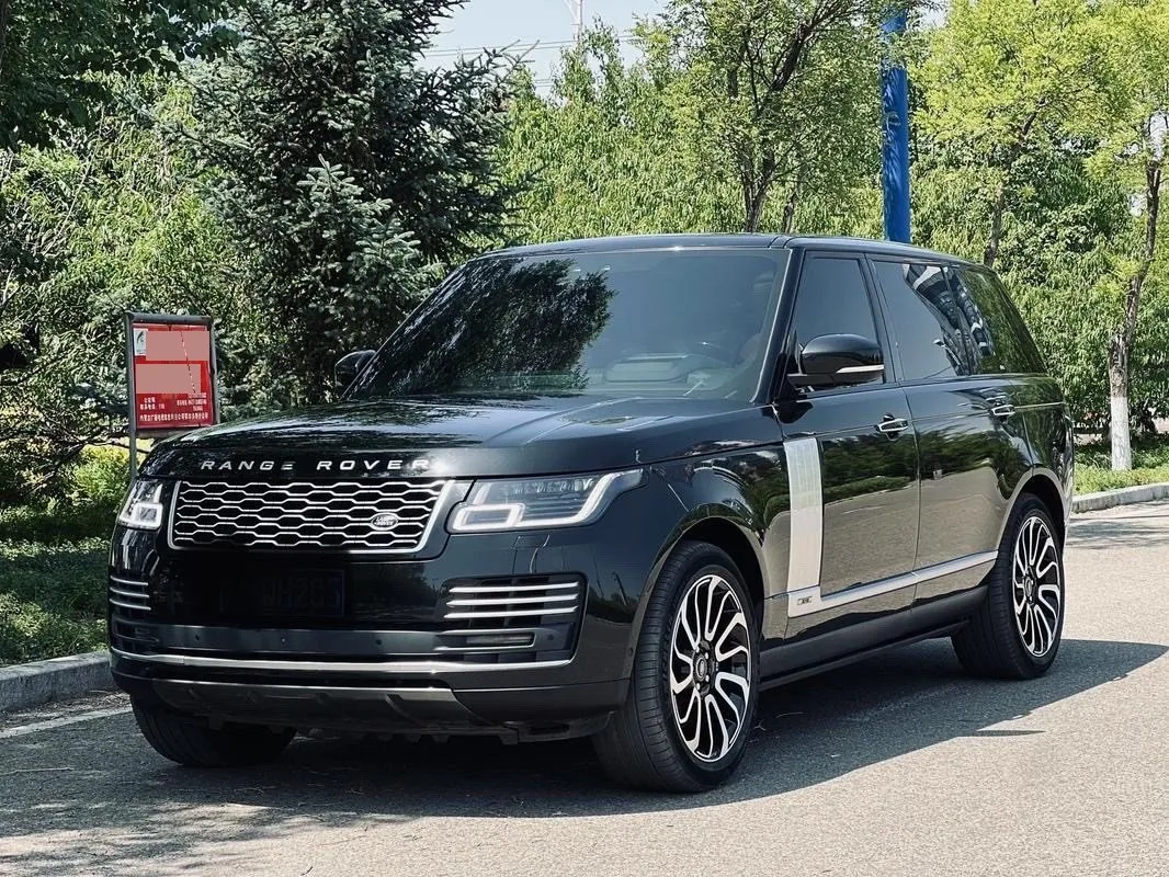 2022 Range Rover 3.0 L6 400PS Autobiography Long Wheelbase