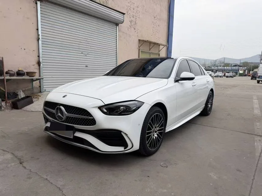 2025 Mercedes-Benz C-Class C 260 L 48V 1.5T Automatic