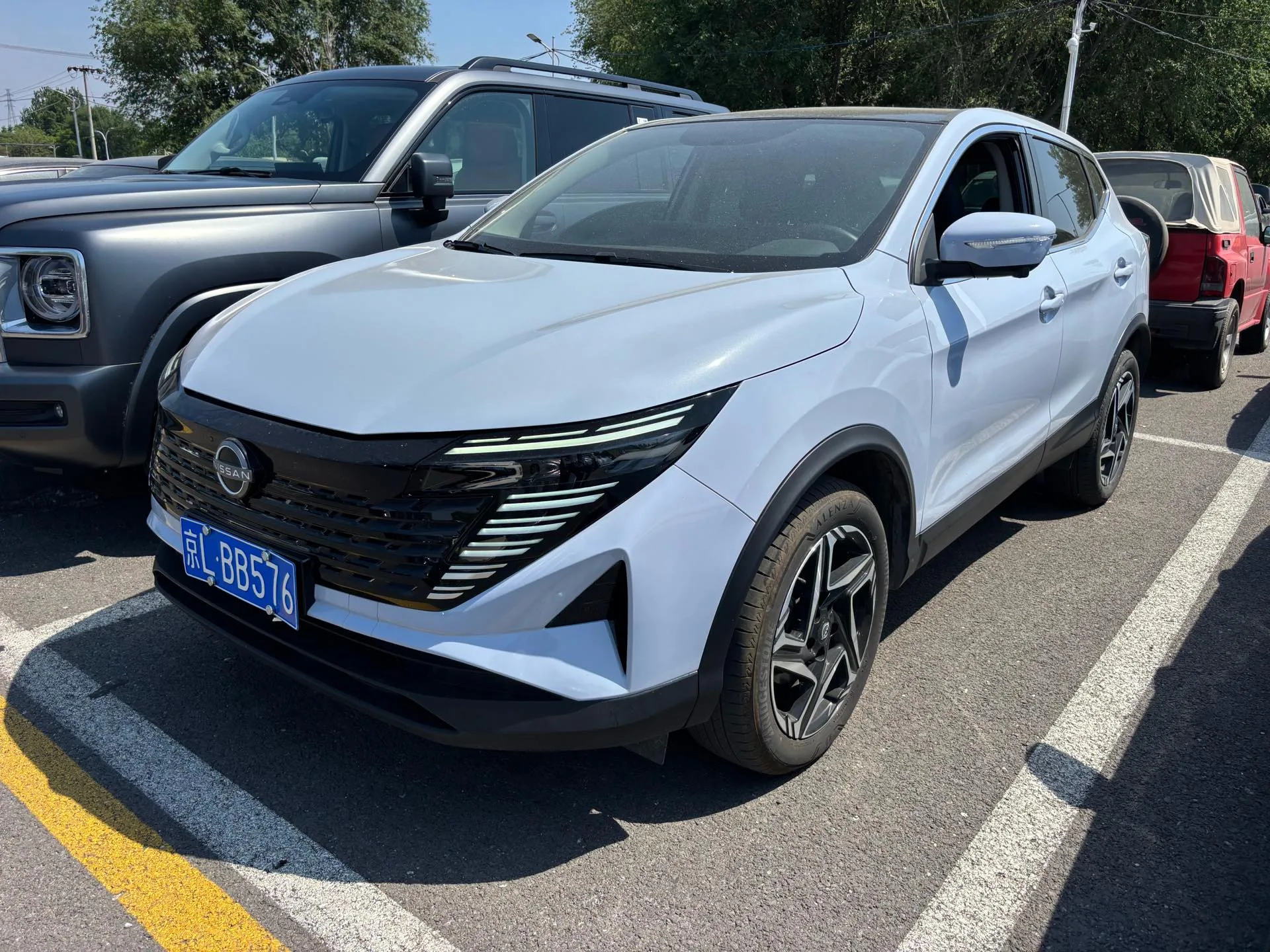 Nissan 2025 Qashqai Honor 2.0 CVT Honor XV+ Leading Edition Automatic