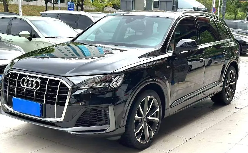 Audi Q7 (Imported) 2023 Q7 48V 3.0TFSI 55TFSI Quattro S line Sport Automatic