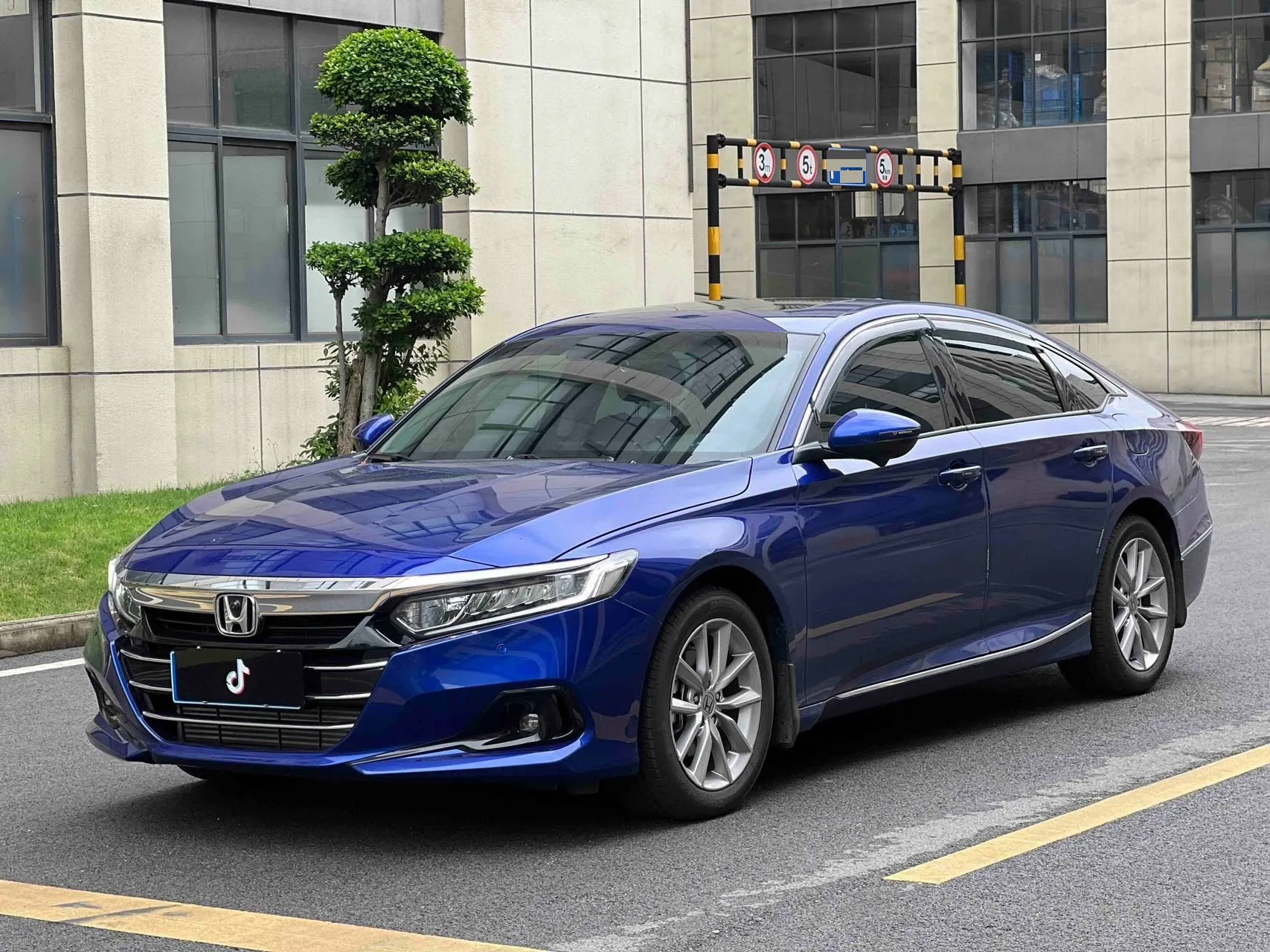 Accord 2022 260TURBO Phantom Night Premium Edition