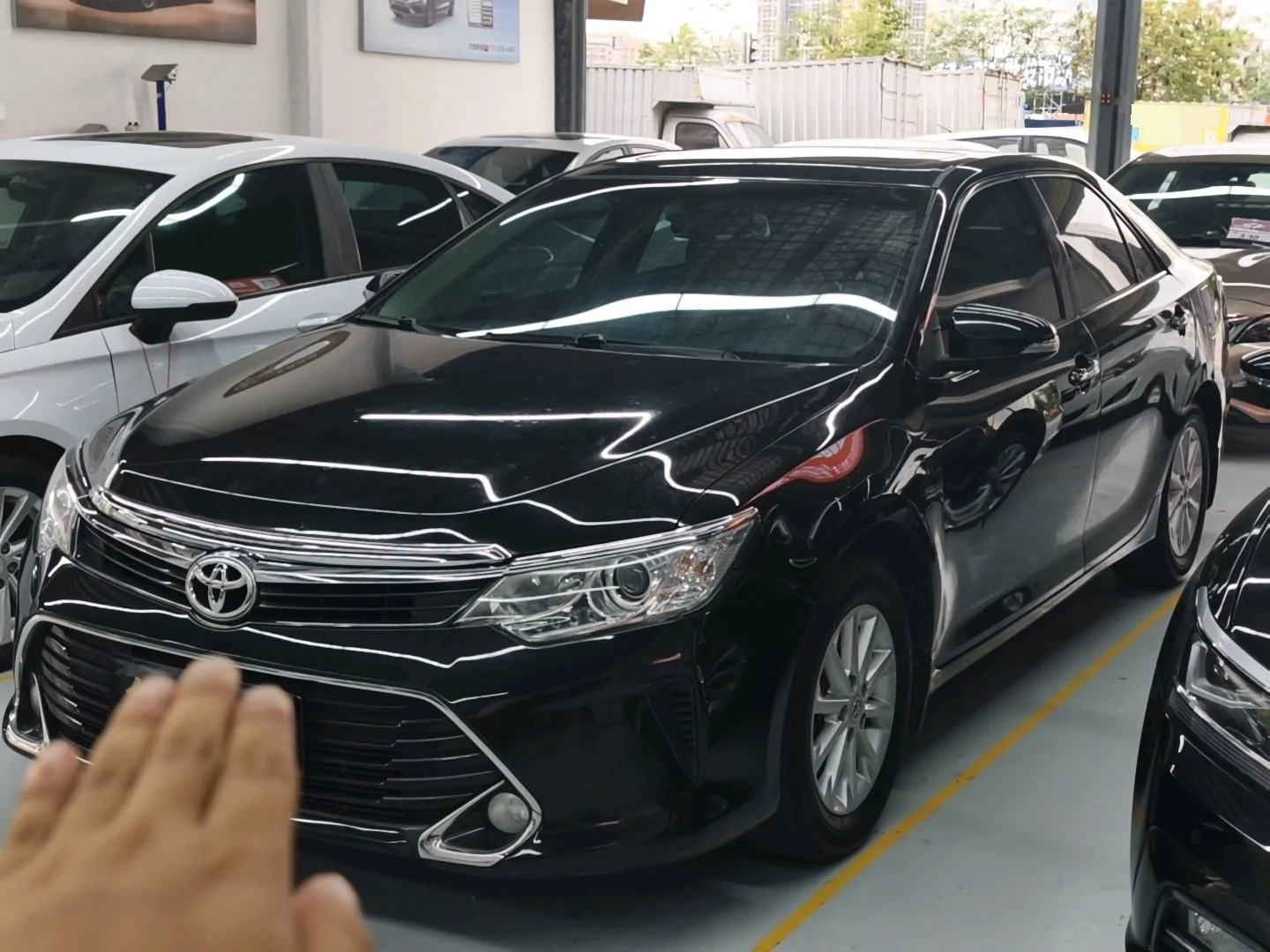 Camry 2016 2.0E 10th Anniversary Elite Edition