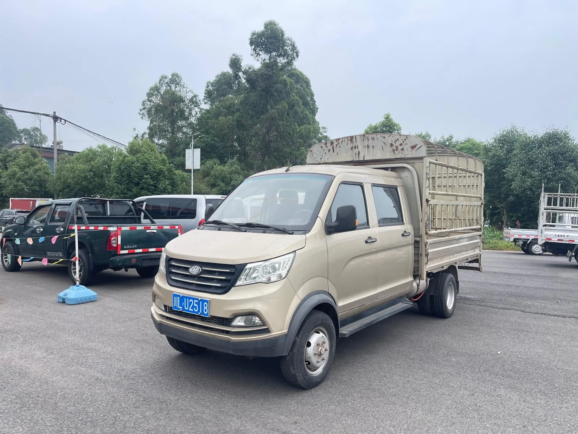 Nanjun 2019 Ruishuai F2 Series 1.5 Flagship Edition 2.71-meter Double Cab Flatbed Manual Transmission