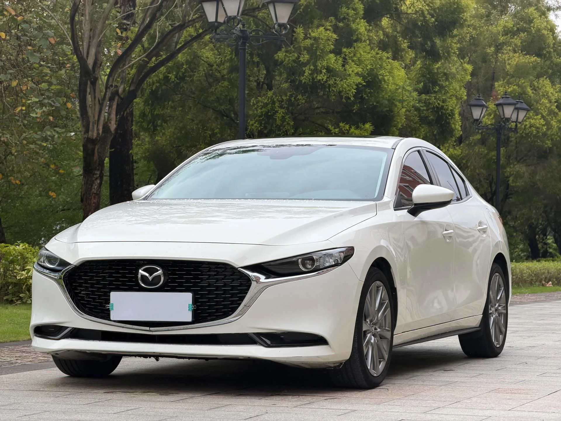 Mazda3 Axela 2021 2.0L Automatic Premium Edition