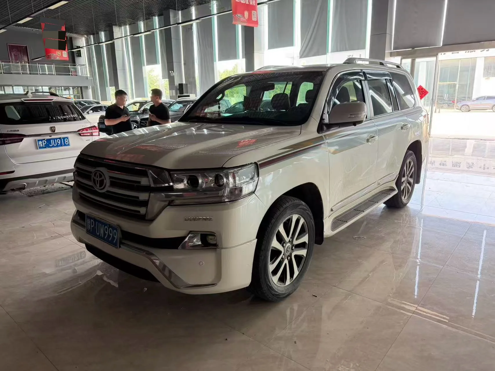 Toyota Land Cruiser (Imported) 2019 Model Year Land Cruiser 4.0 GXR GT Middle East Edition Automatic Transmission