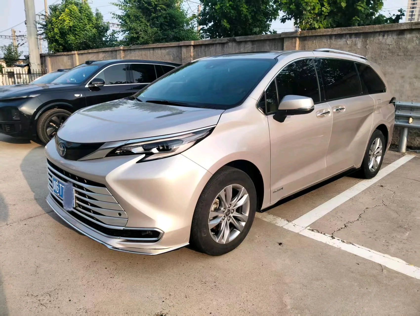 2021 Sienna 2.5L Hybrid Premium Edition
