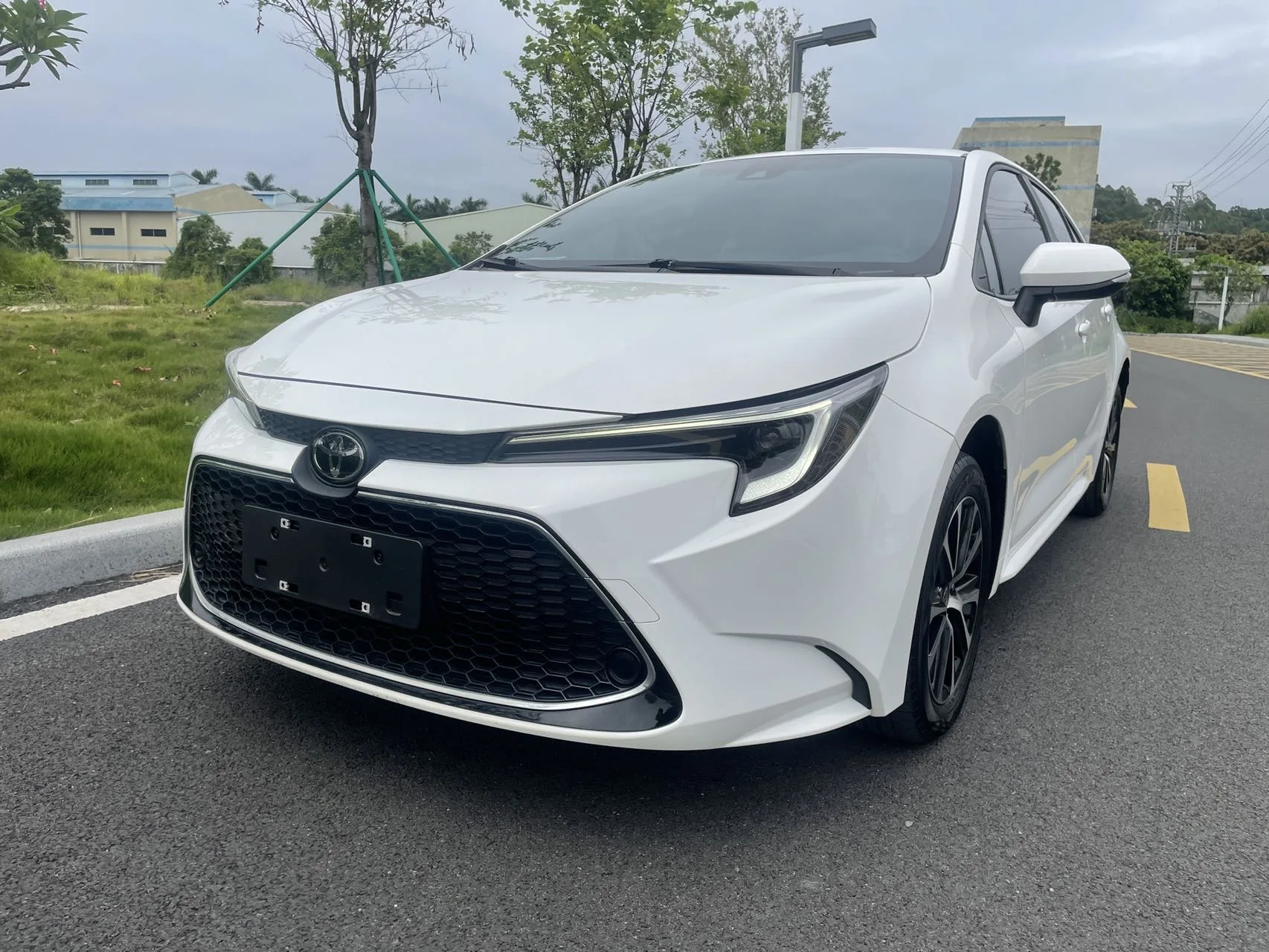Toyota 2024 Corolla 1.2T CVT 185T Luxury Edition Automatic