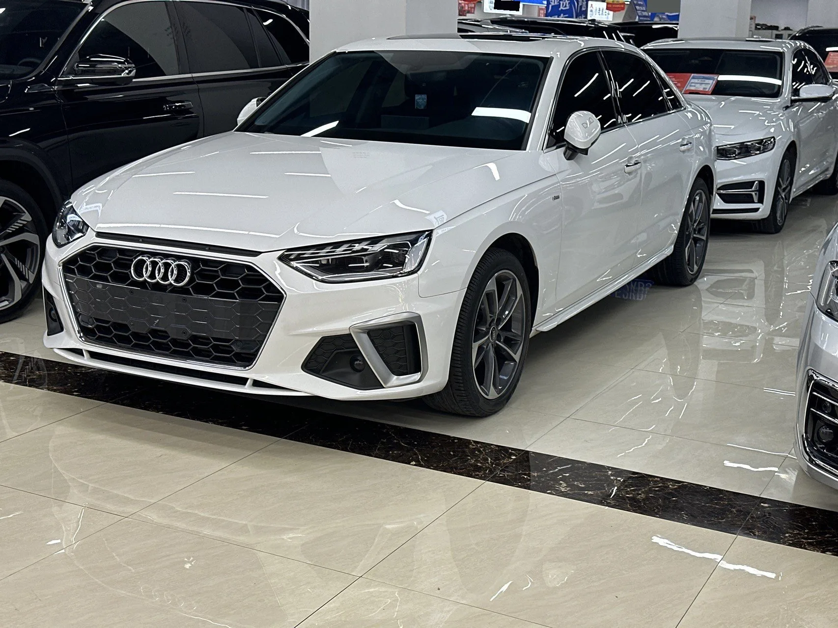 Audi 2024 A4L 2.0TFSI 40TFSI Fashion Dynamic Automatic
