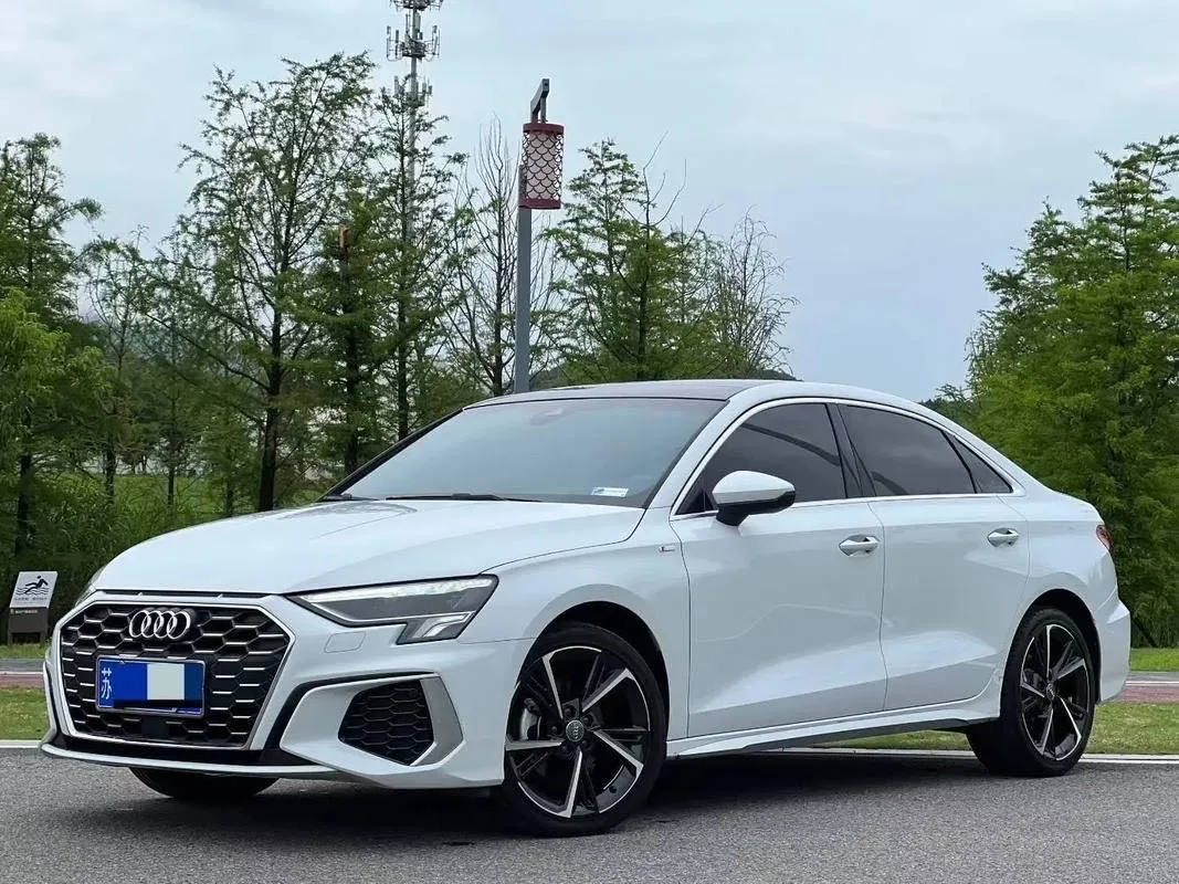 2021 Audi A3 A3L Limousine 35 TFSI Fashion Sport
