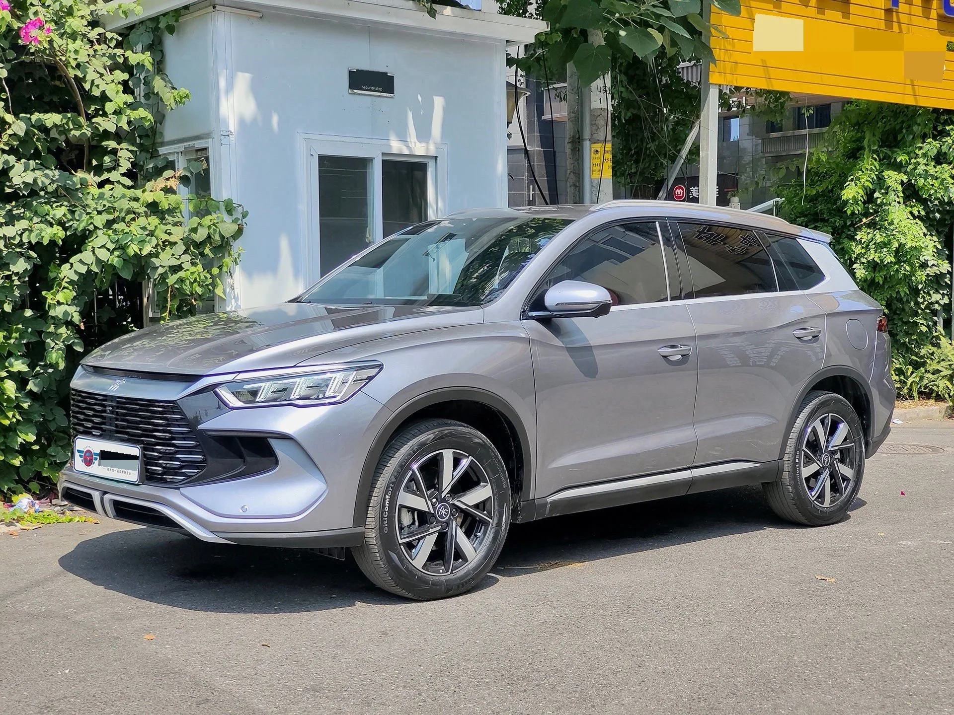 BYD Song Pro New Energy 2024 Model, Song Pro DM-i 1.5 CVT Glory Edition Navigator (71km Range, Automatic)