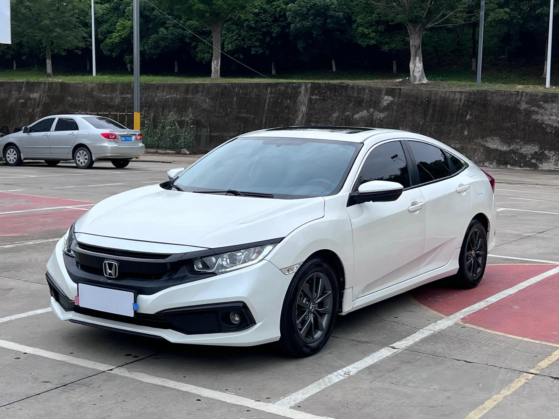 Civic 2019 220TURBO CVT Sporty Edition (National V Emission Standard)