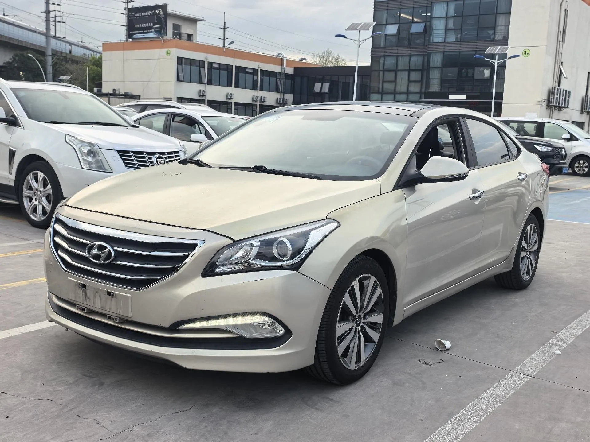 2016 Mistra 1.8L Automatic Intelligent GLS