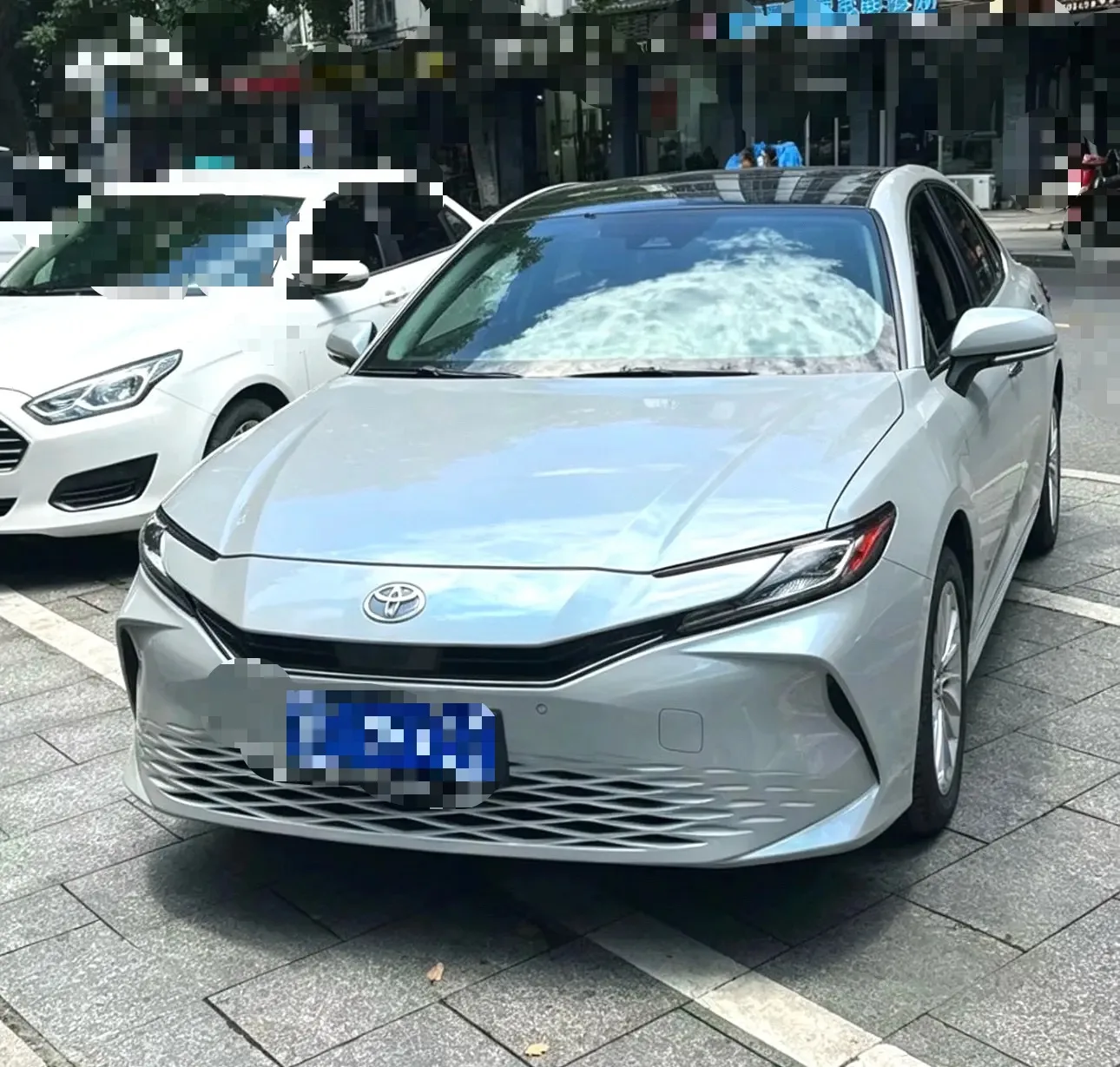 Toyota Camry Hybrid