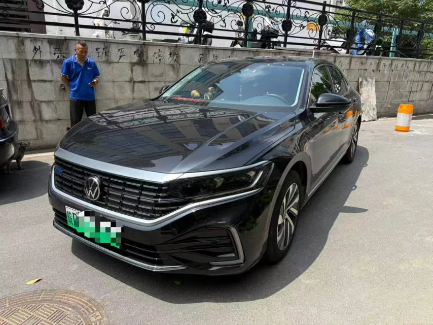 2022 Volkswagen Passat New Energy 430 PHEV Hybrid Elite Edition