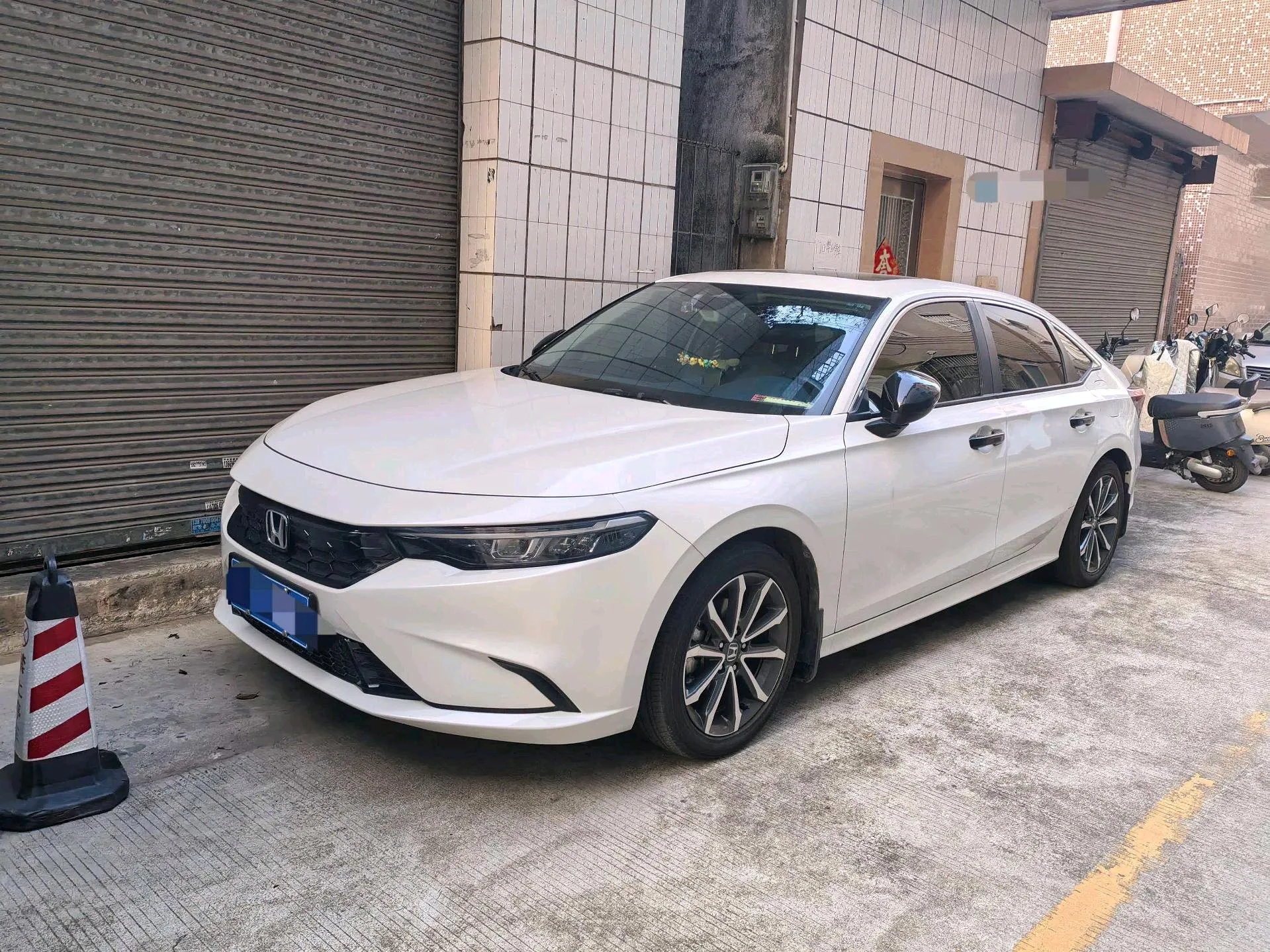 Honda 2023 Stylish 1.5T CVT 240TURBO Luxury Edition Automatic