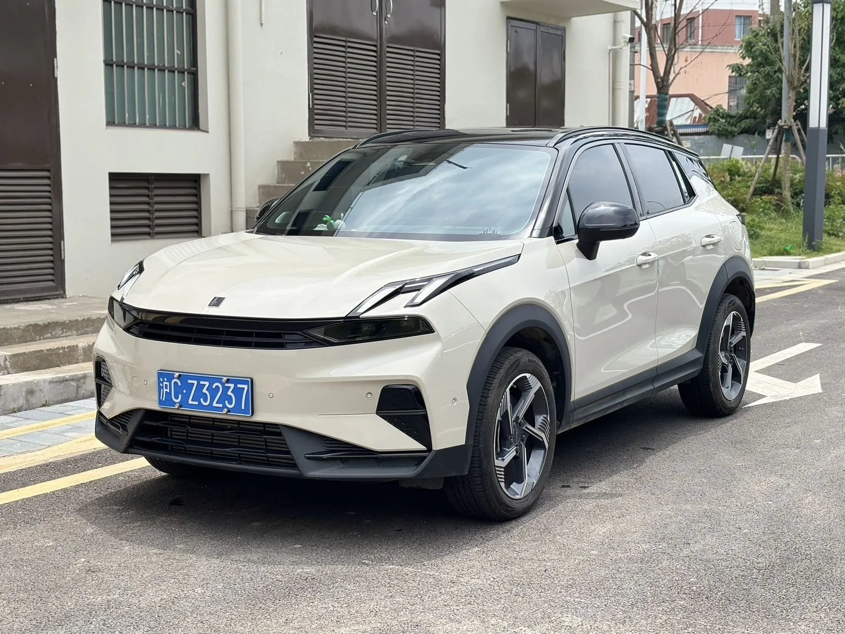 Lynk & Co 06 1.5T Relive Ultra Automatic (2026 model)