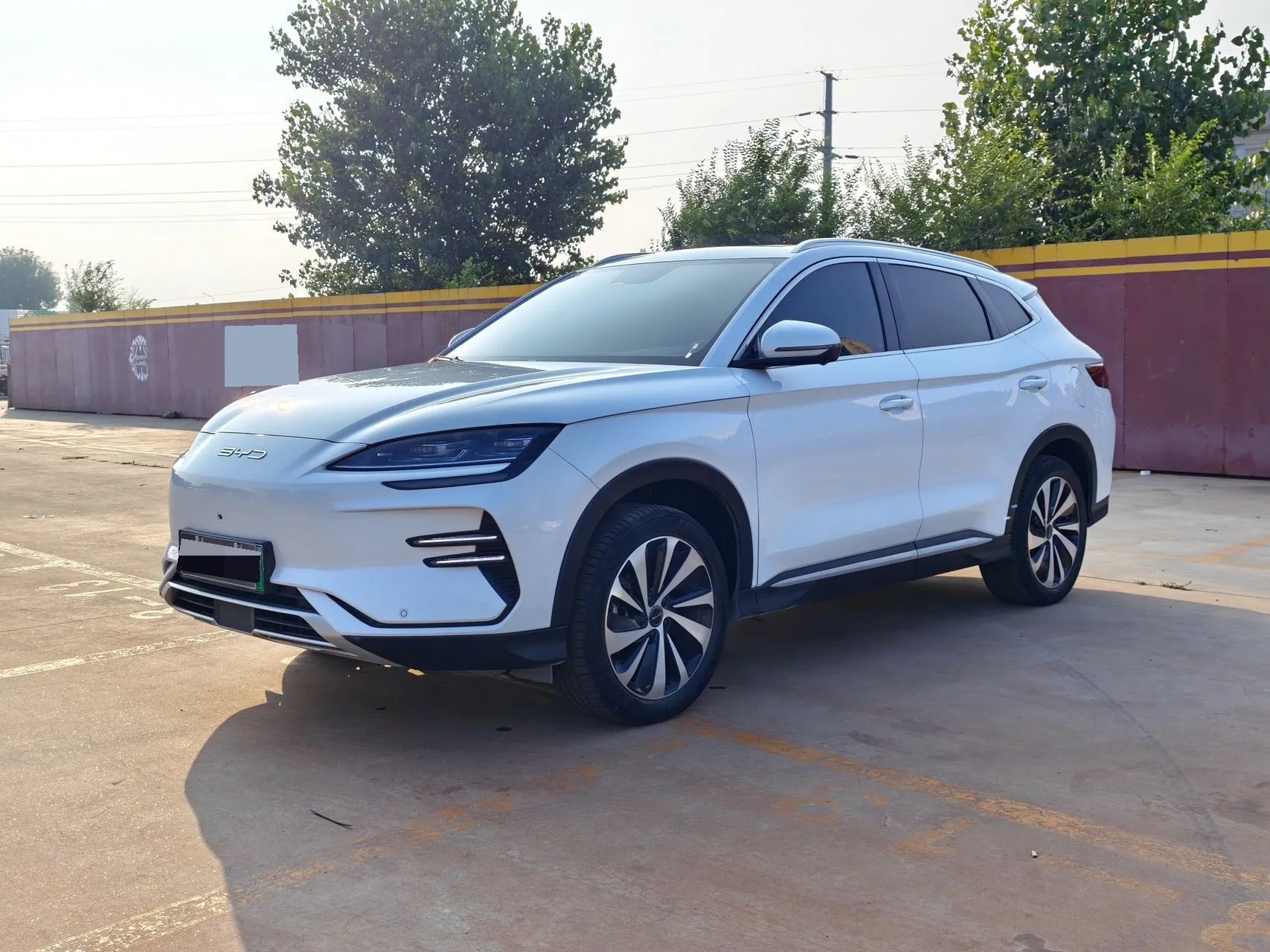 BYD 2023 Song PLUS EV Champion Edition 520KM Premium Automatic