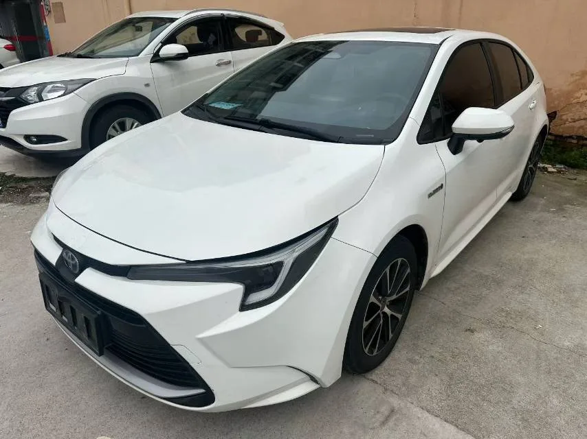 Toyota 2023 Corolla Hybrid 1.8 CVT Intelligent Electric Hybrid Luxury Edition Automatic Transmission