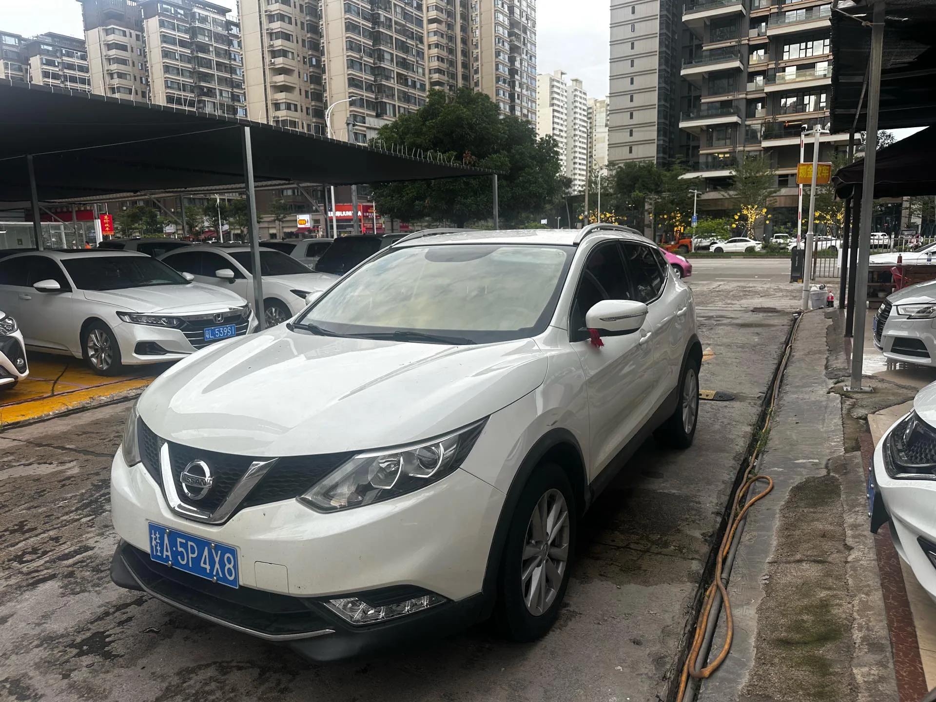 Nissan Qashqai 2016 2.0L CVT Elite Edition