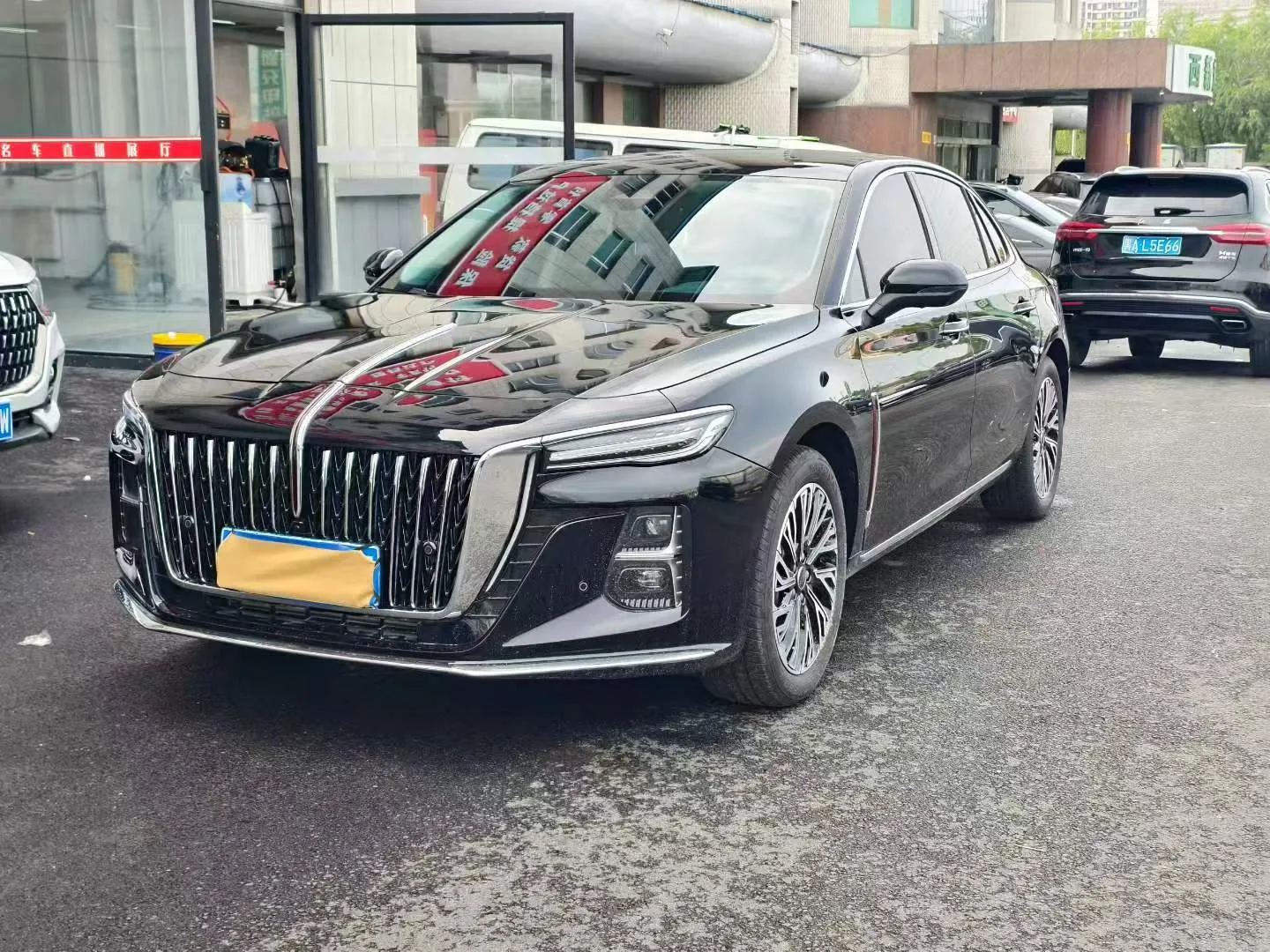 Hongqi H5 2024 2.0T Automatic Intelligent Flagship Edition