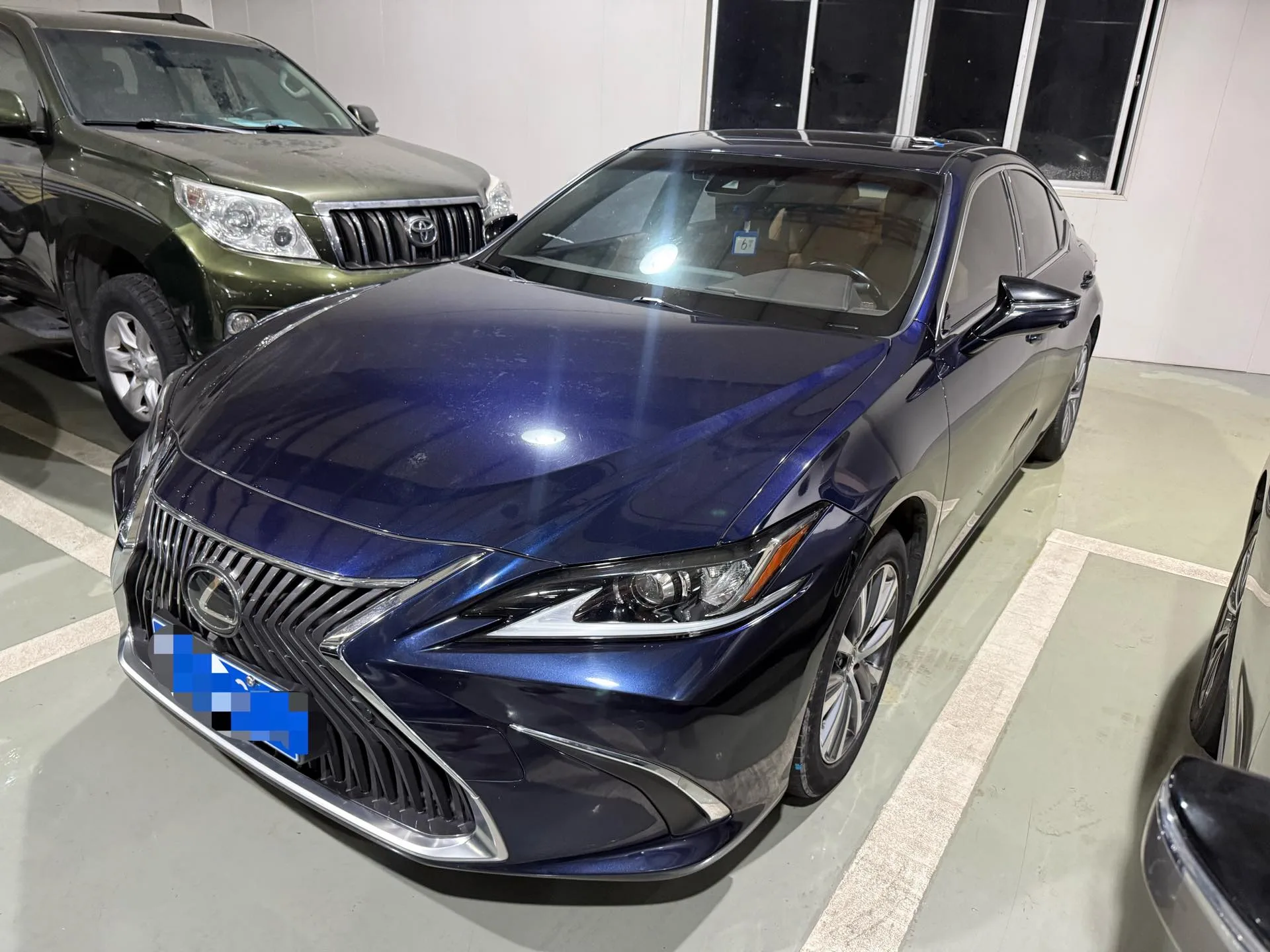 Lexus ES 2018 200 Premium Edition (China VI Emission Standard)