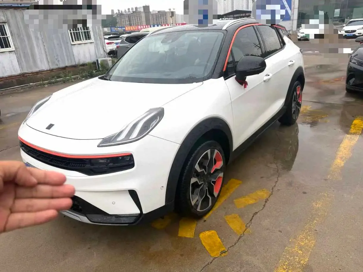 Lynk & Co 06 2020 1.5T Pro